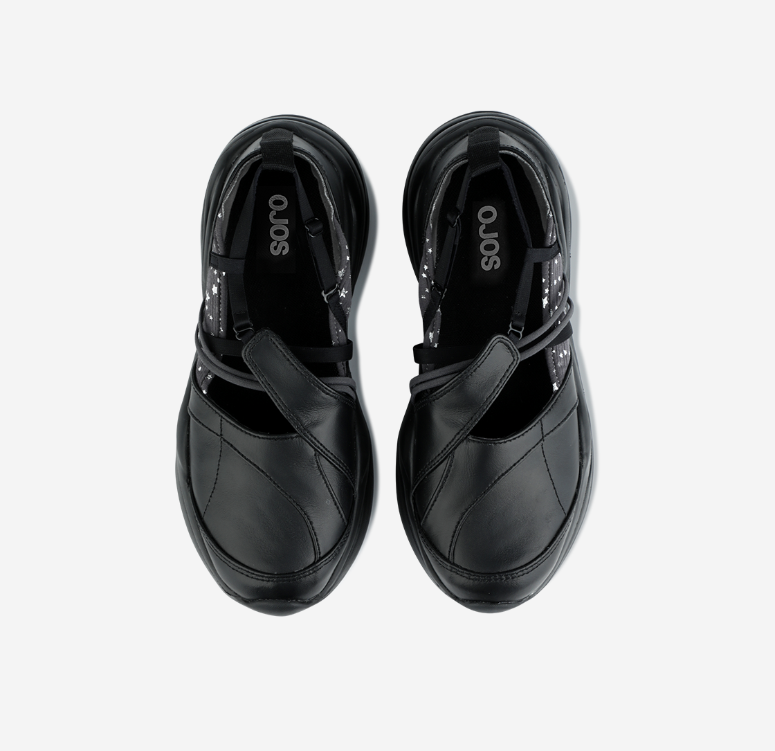 【OJOS】25SS★ Strap Toe Sneakers 오호스 스트랩 토 스니커즈 블랙 | OJOS | KREAM