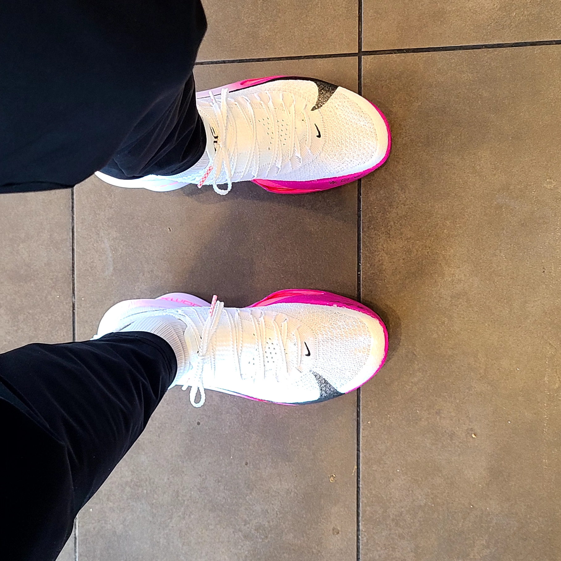 Nike Air Zoom Alphafly Next% 3 Hyper Pink 착용 스타일