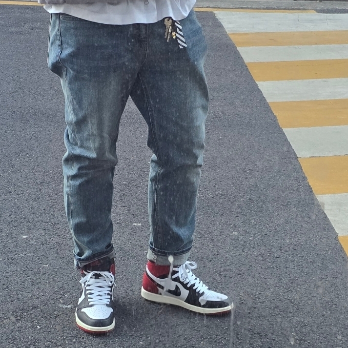 Jordan 1 Retro High OG Black Toe 착용 스타일