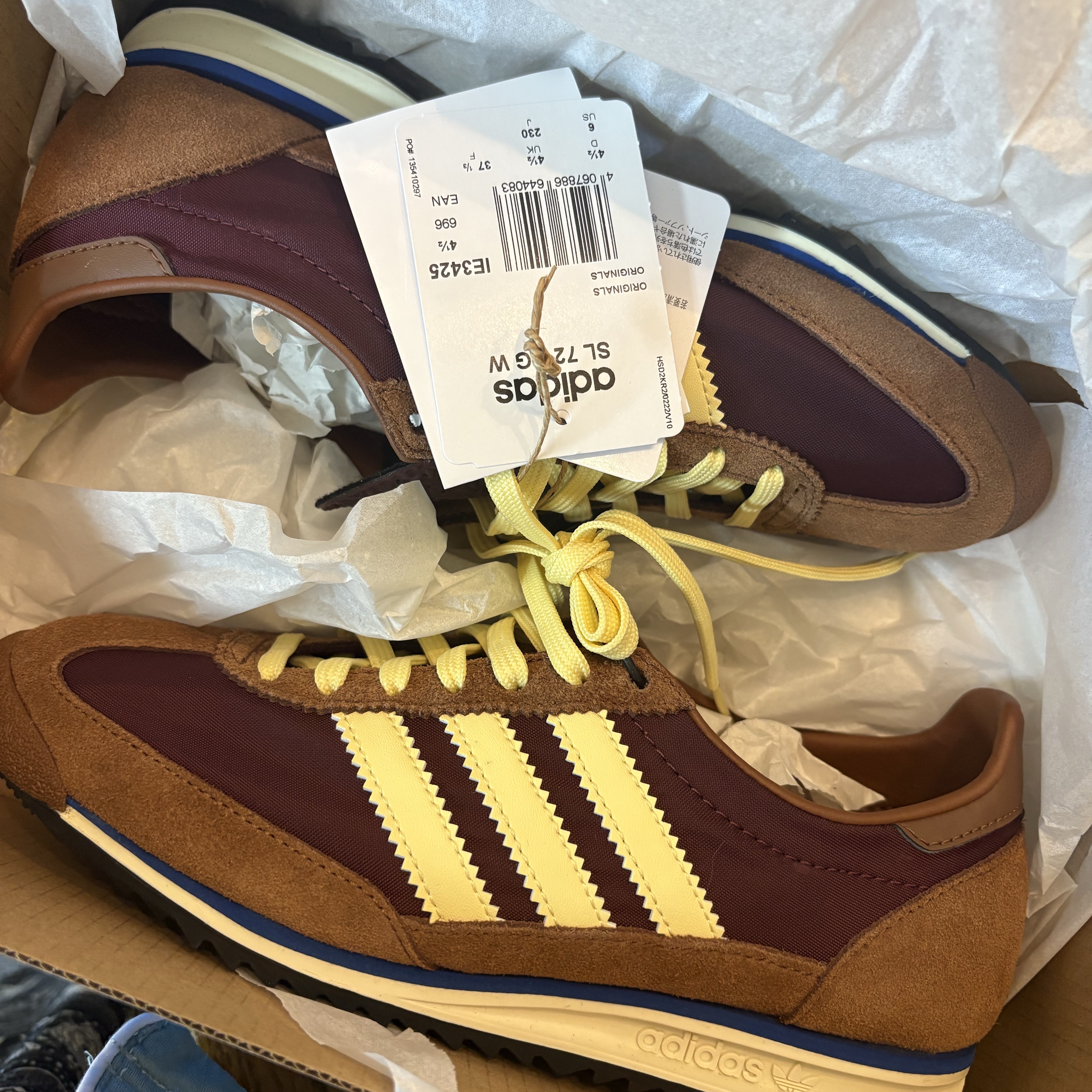 (W) Adidas SL 72 OG Maroon Almost Yellow 착용 스타일