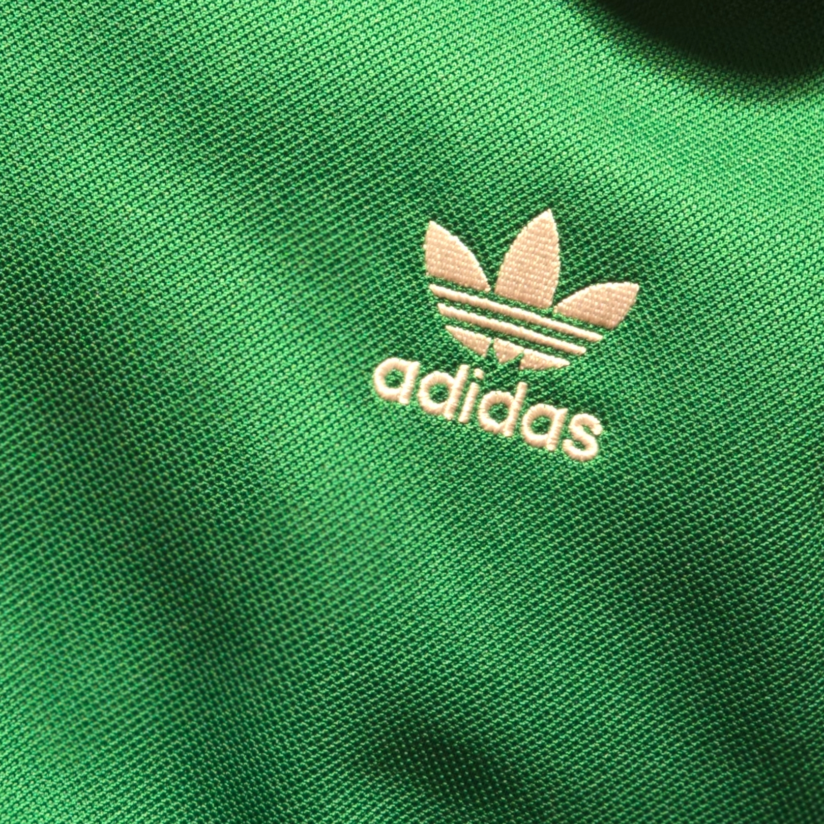 Adidas SST Track Top Wonder White Collegiate Green - KR Sizing, Adidas SST Track Top Wonder White Collegiate Green - US Sizing 착용 스타일