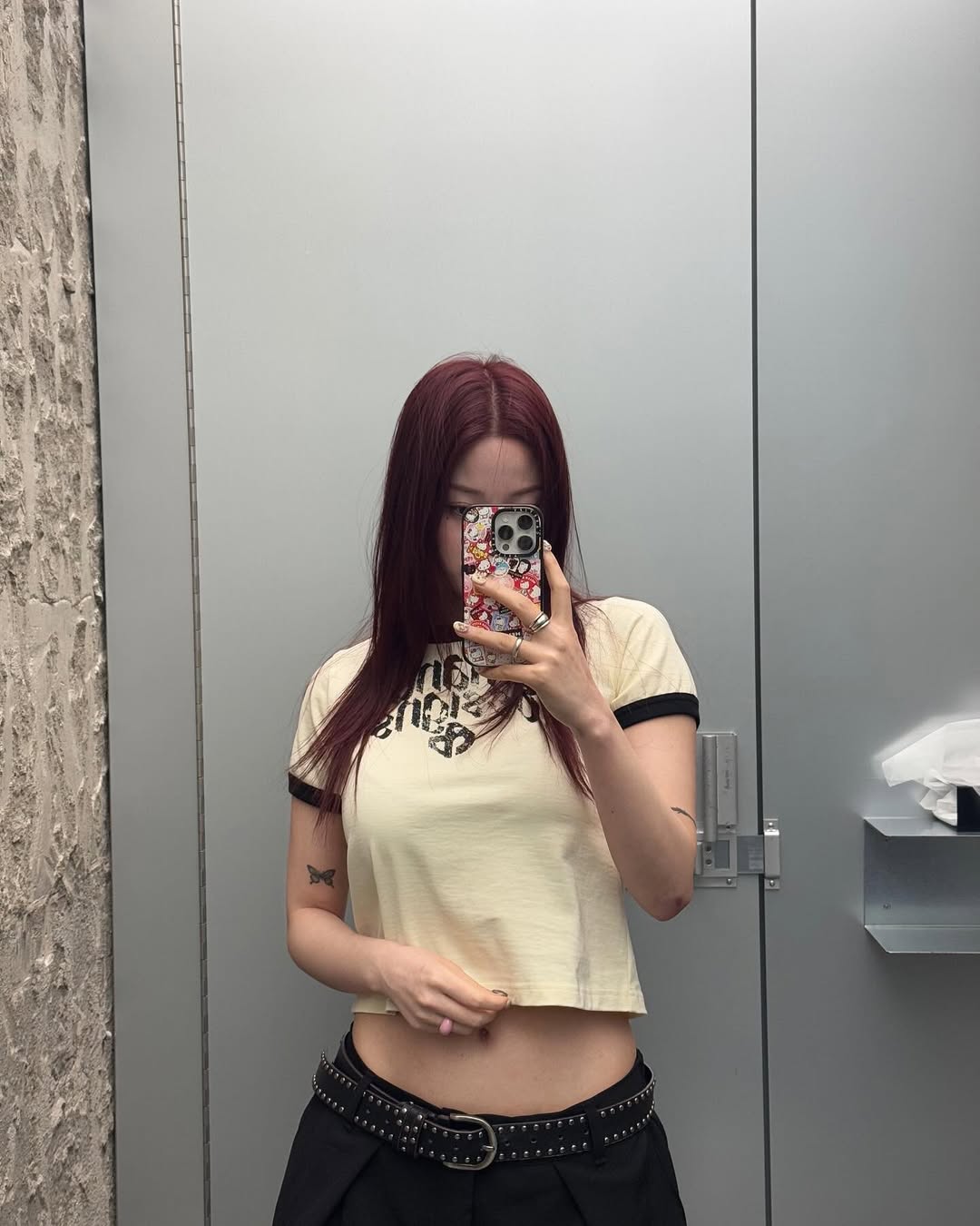 노매뉴얼 NM 유틸리티 레더 벨트 블랙 착용 스타일