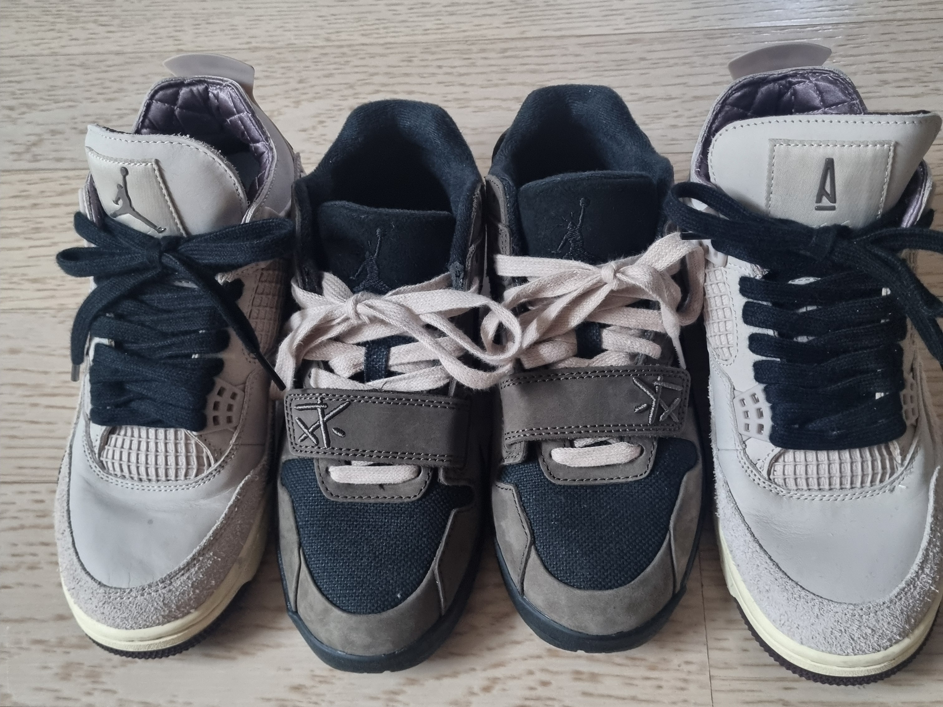 Jordan x Travis Scott Jumpman Jack TR Black and Dark Mocha, (W) Jordan 4 x A Ma Maniere Retro OG SP W.Y.W.S. 착용 스타일 - 2