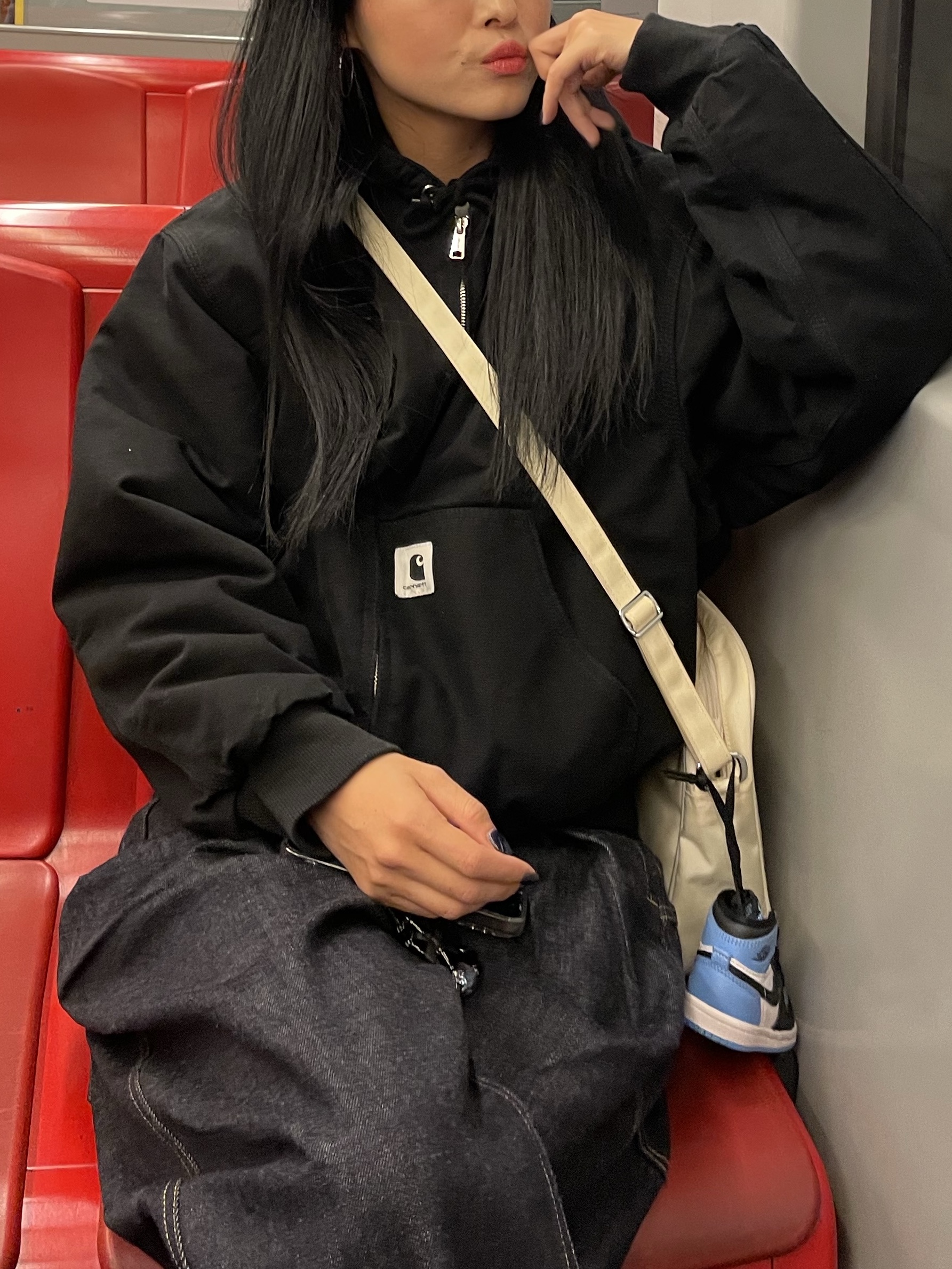 (W) Carhartt WIP Black OG Active Jacket Black - Winter, Ader Error Mod Jeans Noir 착용 스타일 - 3
