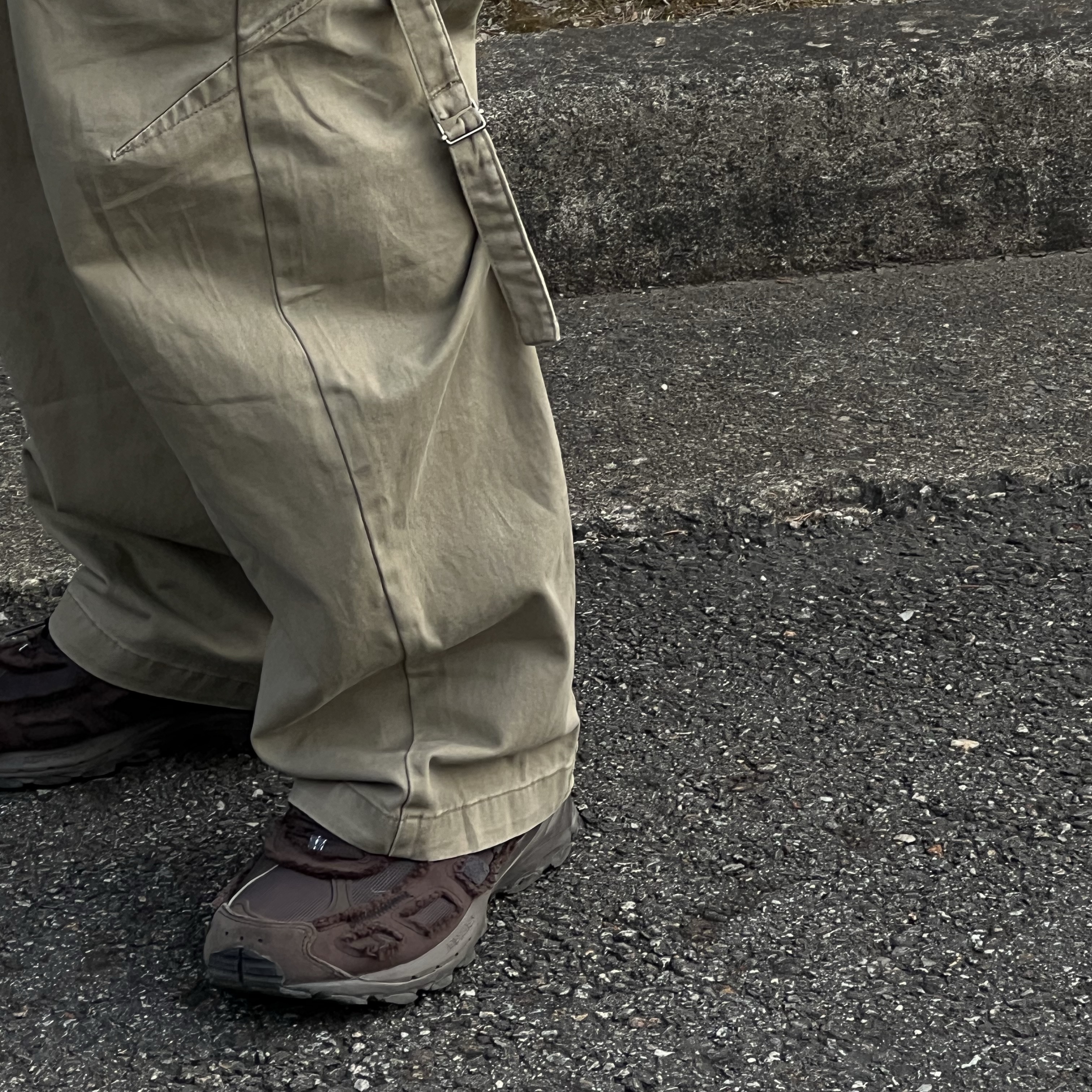 Adidas x Song for the Mute Shadowturf Dark Brown 착용 스타일