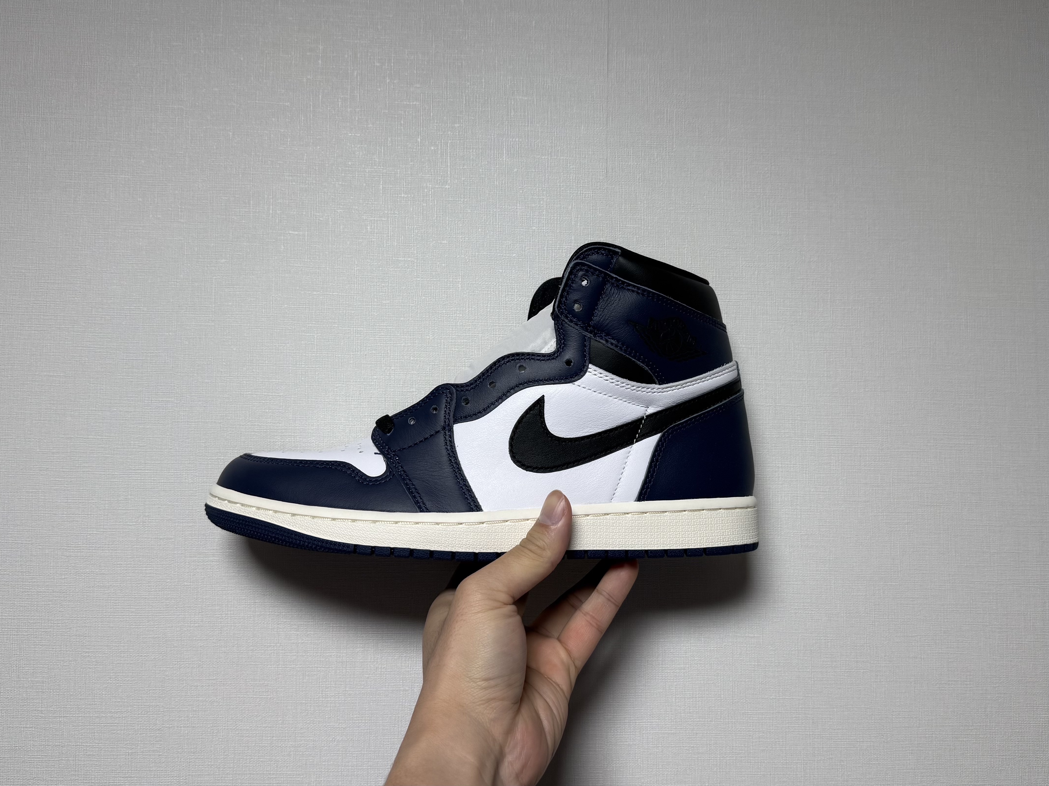 Jordan 1 Retro High OG Midnight Navy 착용 스타일