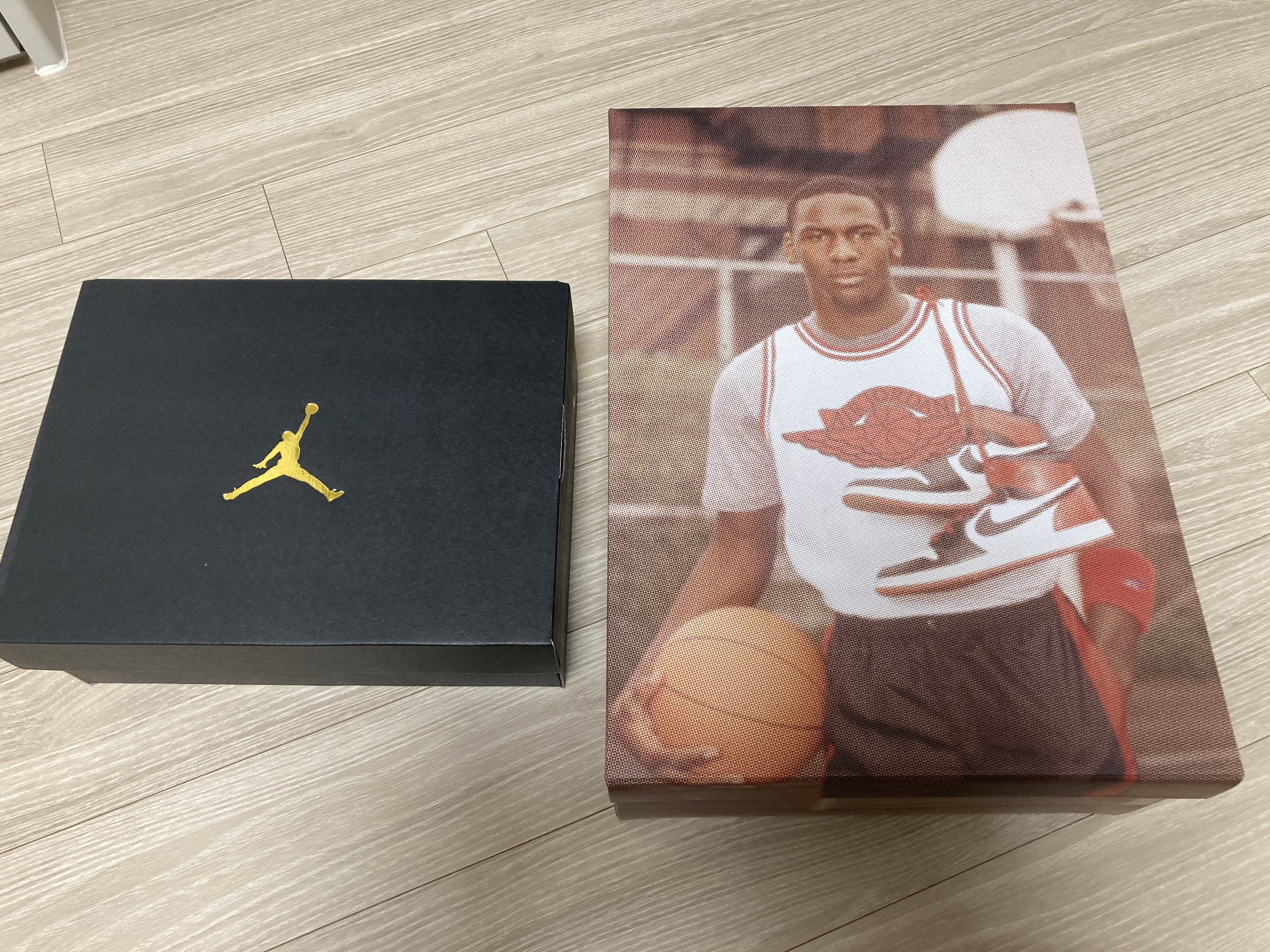 Jordan 1 Retro High OG Black Toe, (GS) Jordan 1 Retro High OG Black Toe 착용 스타일 - 3