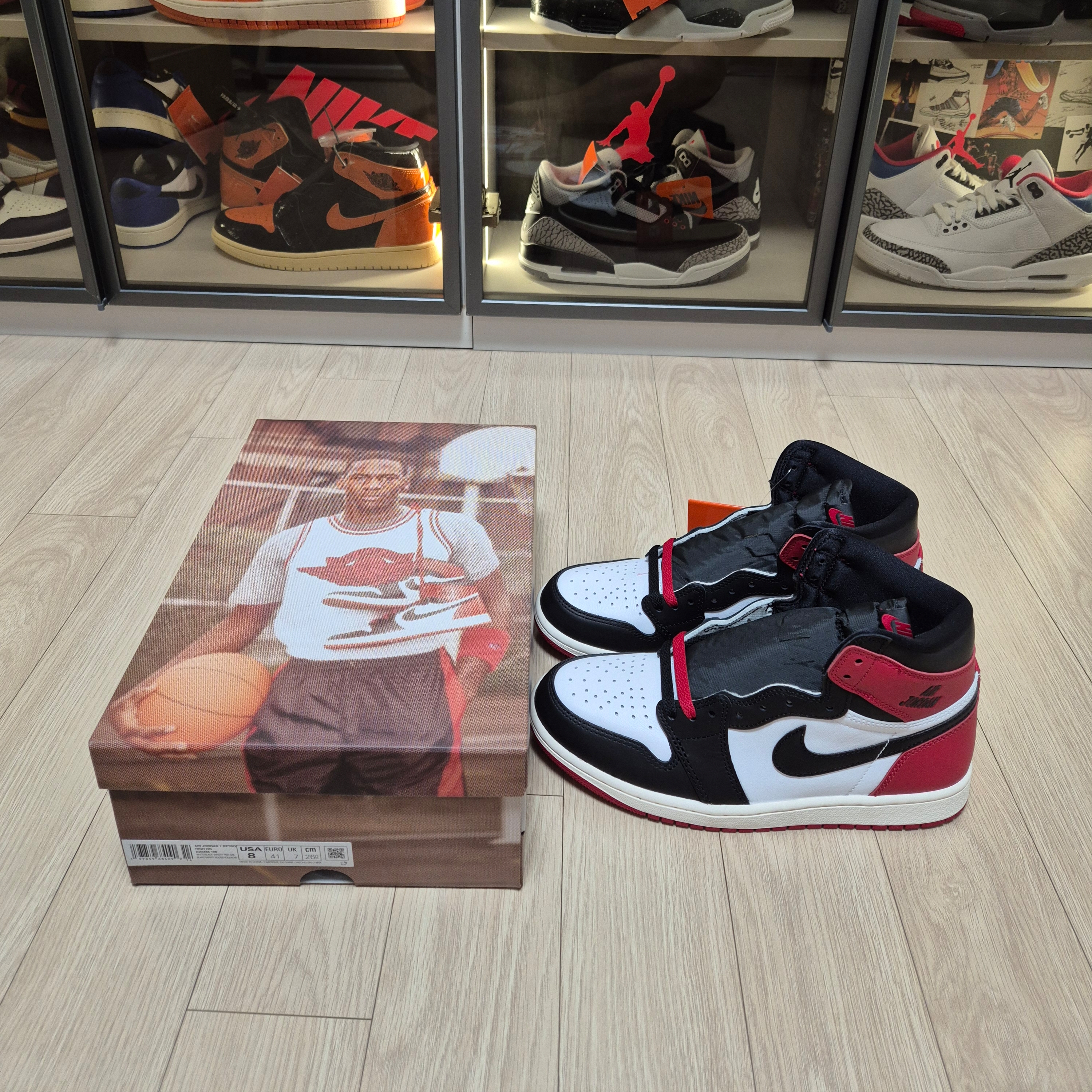 Jordan 1 Retro High OG Black Toe 착용 스타일 - 1