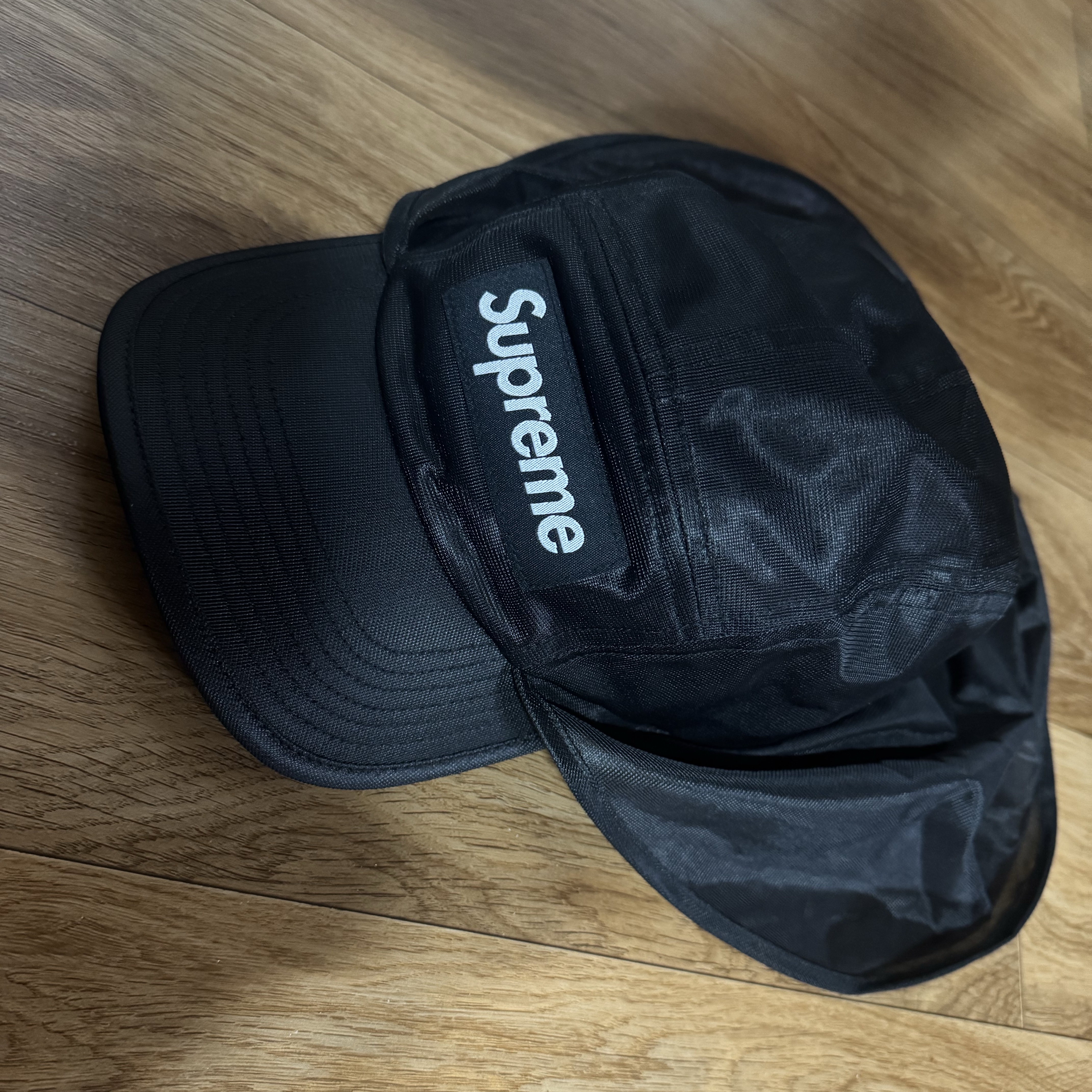Supreme Mesh Sunshield Camp Cap Black - 24SS 착용 스타일