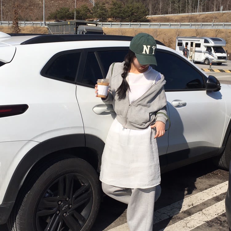 아메리칸니들 아카이브 NY 블랙 양키스 NL 다크그린 착용 스타일 - 4