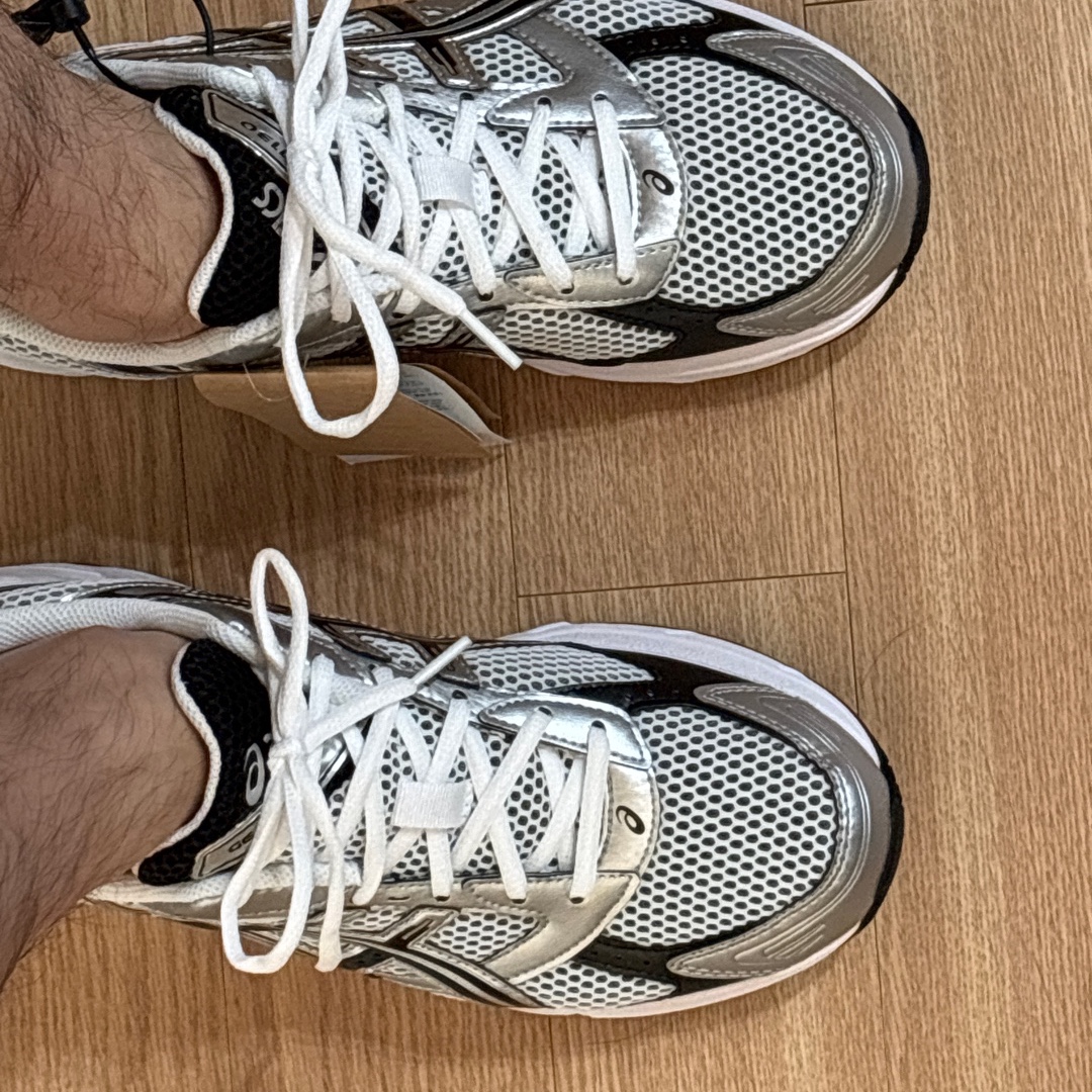 Asics Gel-1130 White Black 착용 스타일