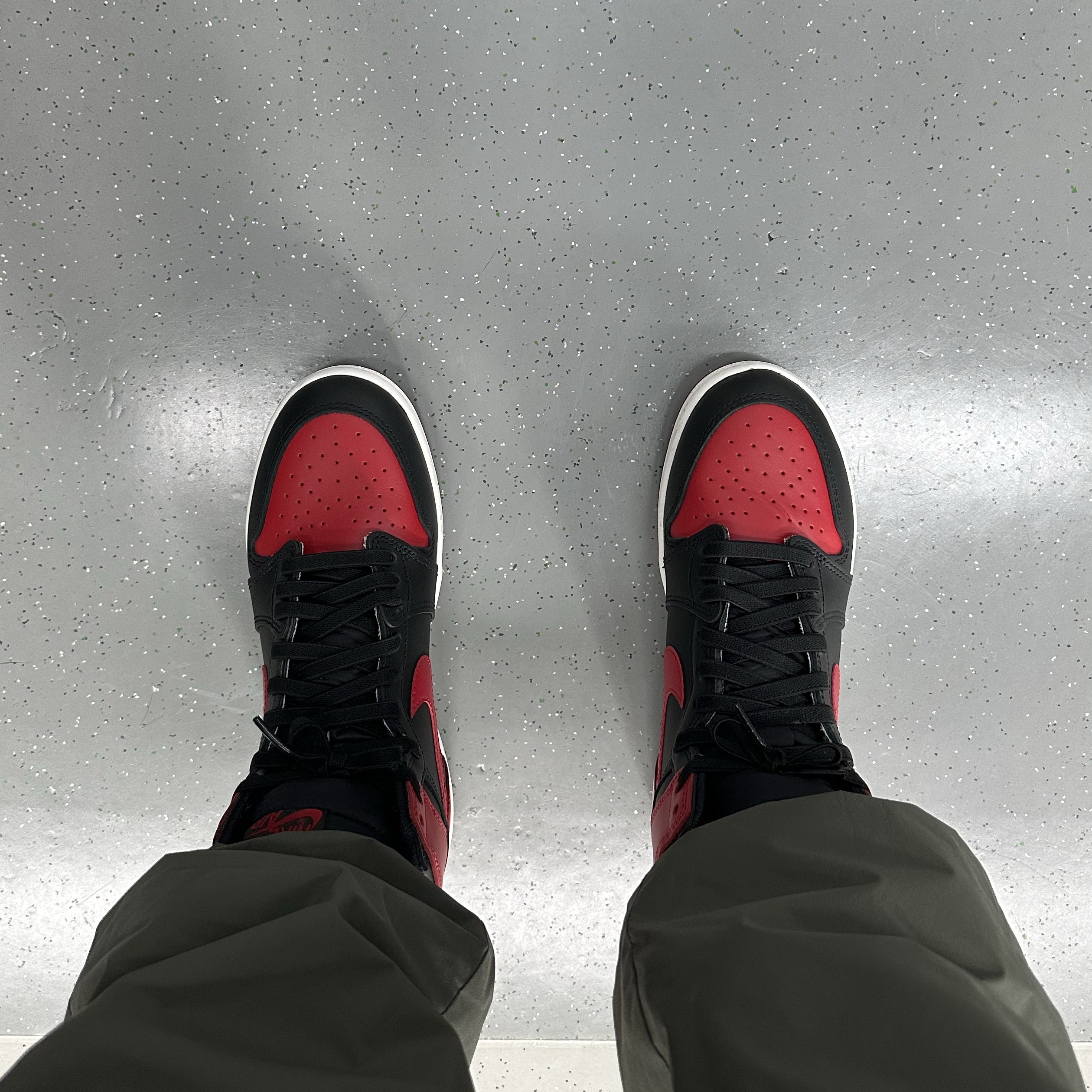 Jordan 1 High 85 Bred 착용 스타일