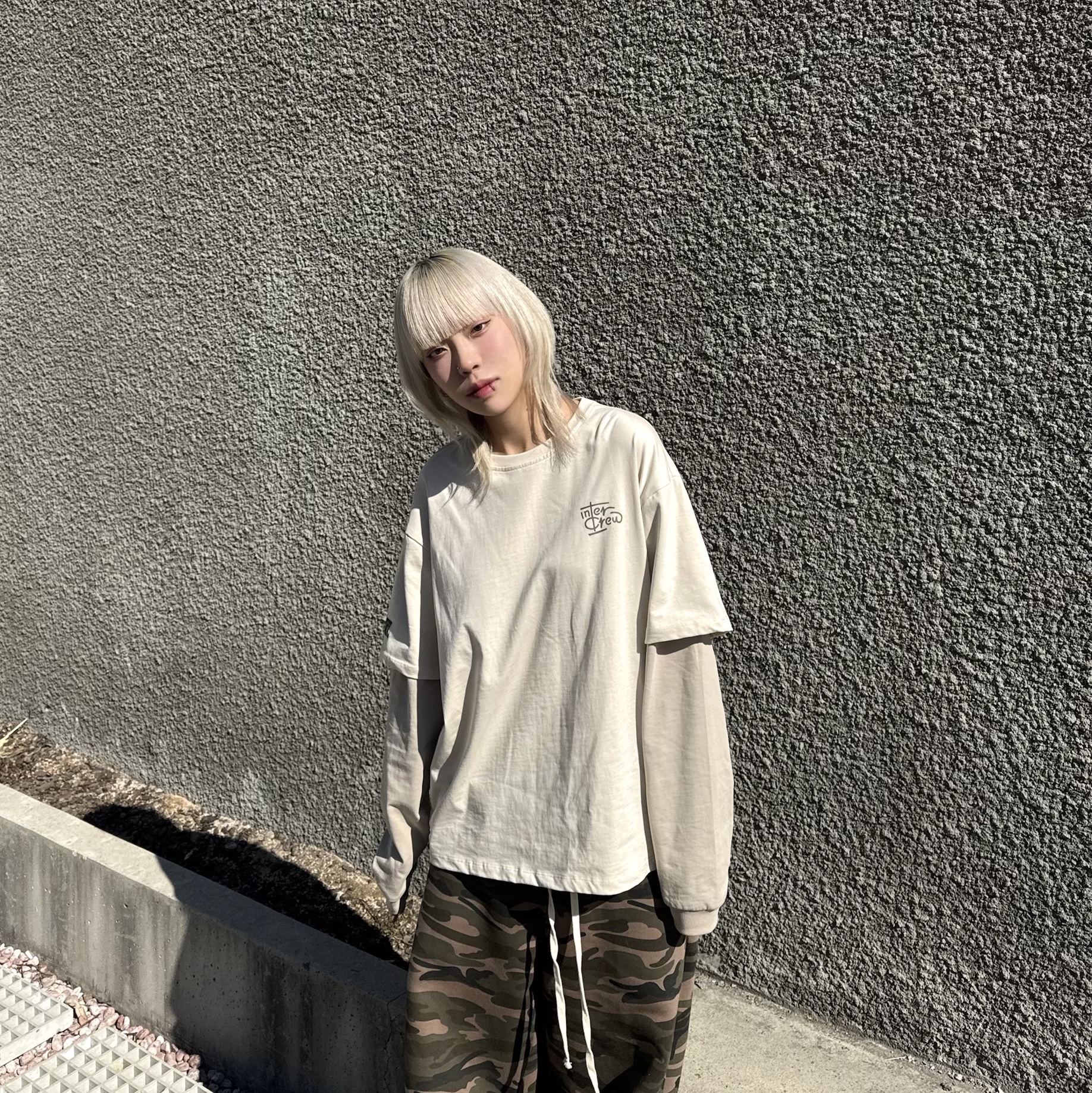 Balenciaga 3XL Sneakers Beige 착용 스타일 - 3