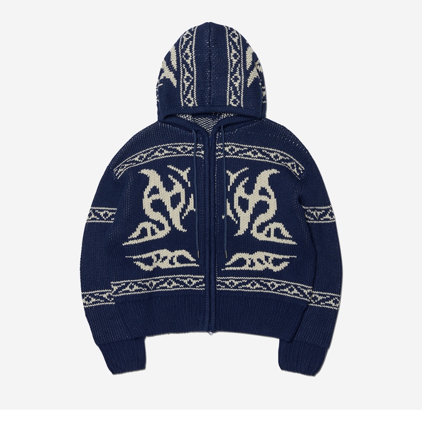 NOMANUAL Cowichan Hooded Zip-up Navy 착용 스타일