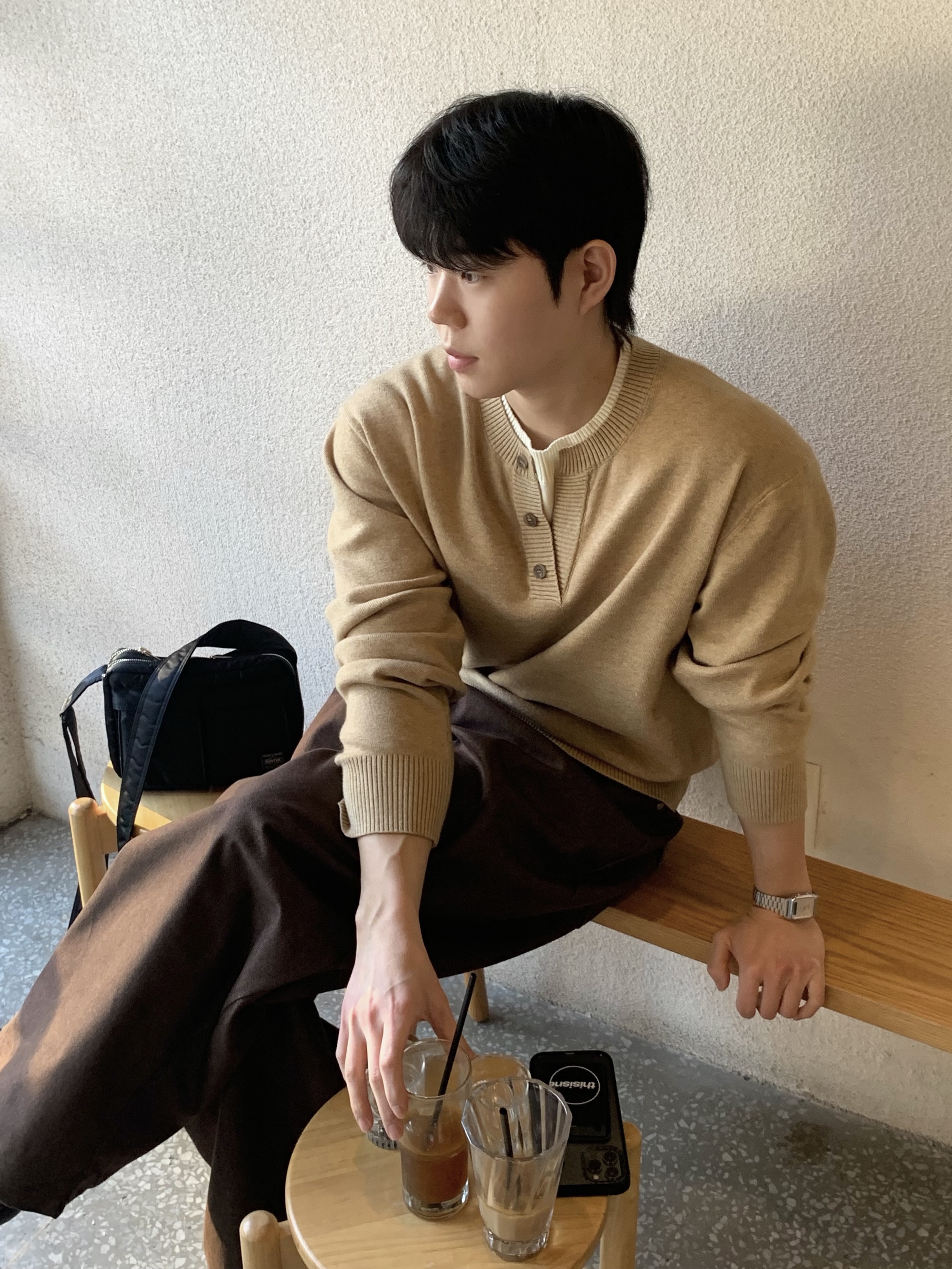 Porter Tanker Shoulder Bag S Black 착용 스타일 - 1