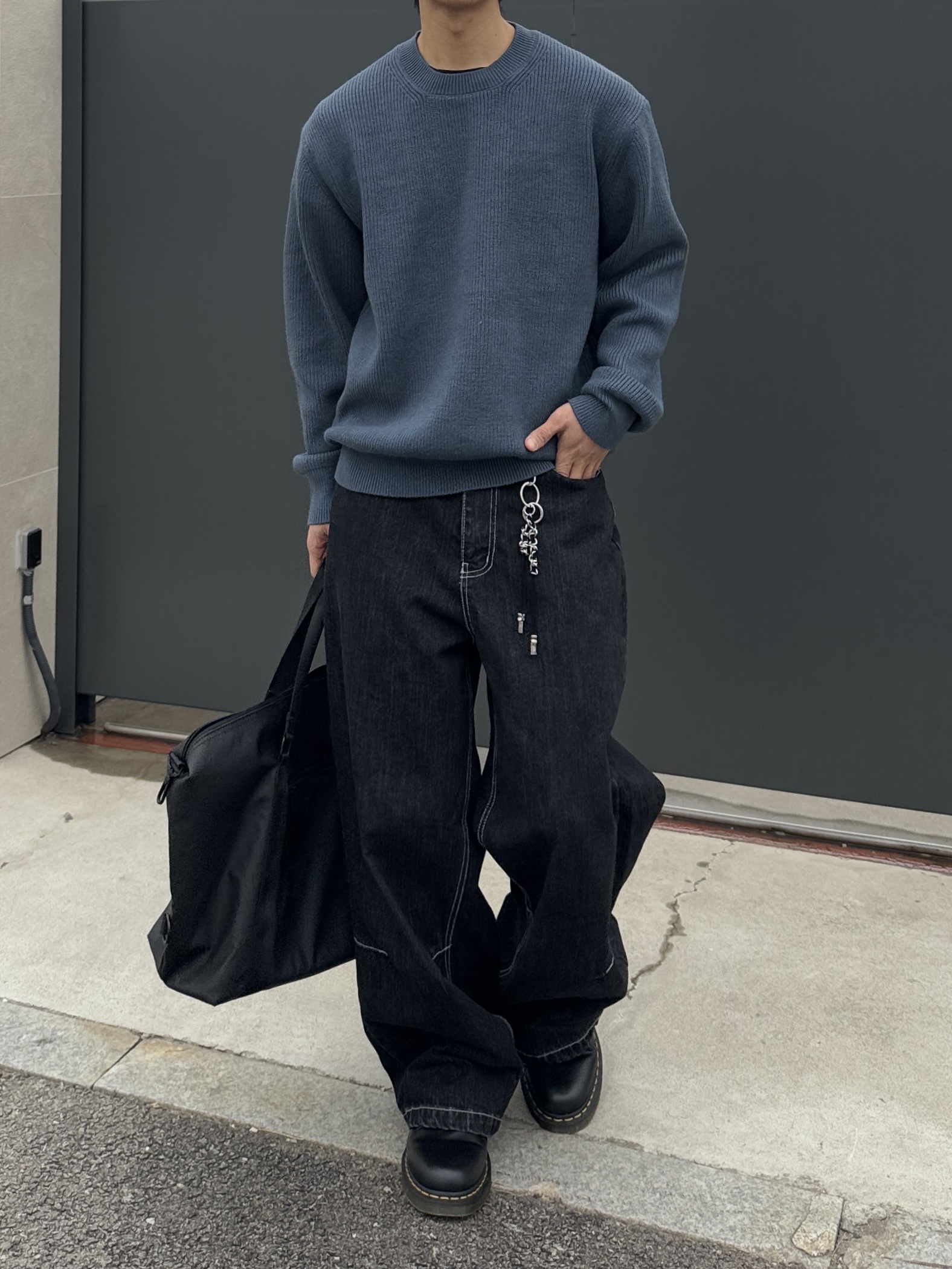 Dr. Martens 1461 Smooth Black 착용 스타일 - 4