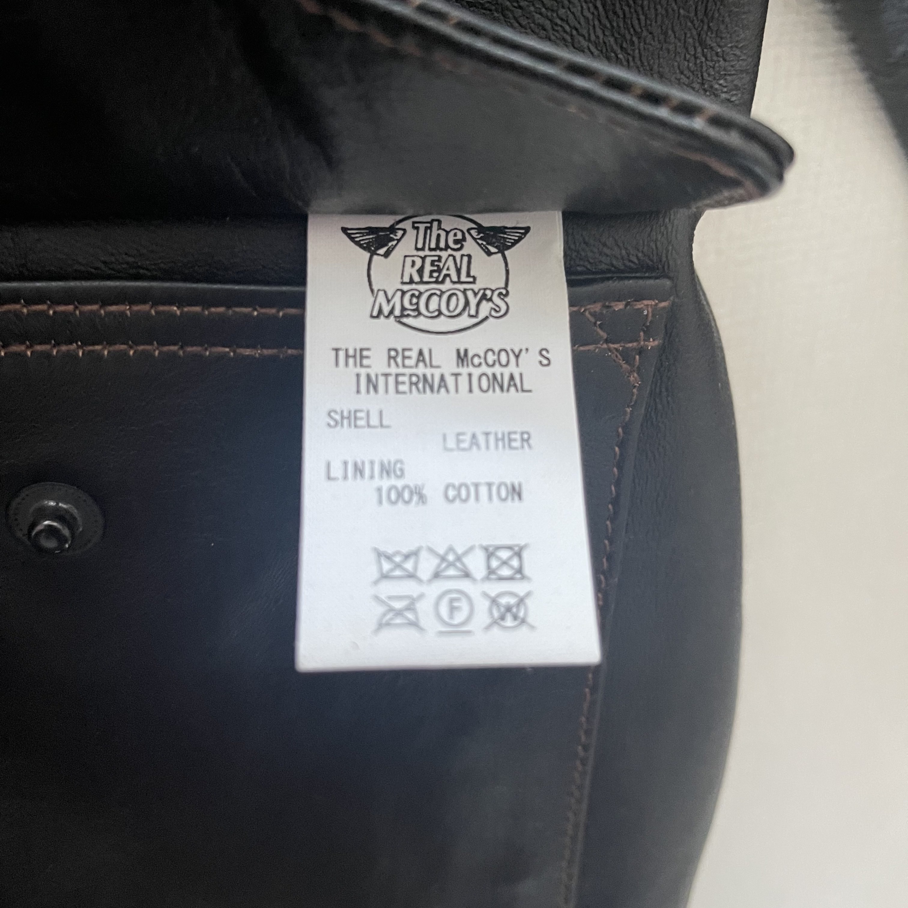 The Real McCoy's Type A-2 Leather Jacket Seal Brown 착용 스타일 - 3