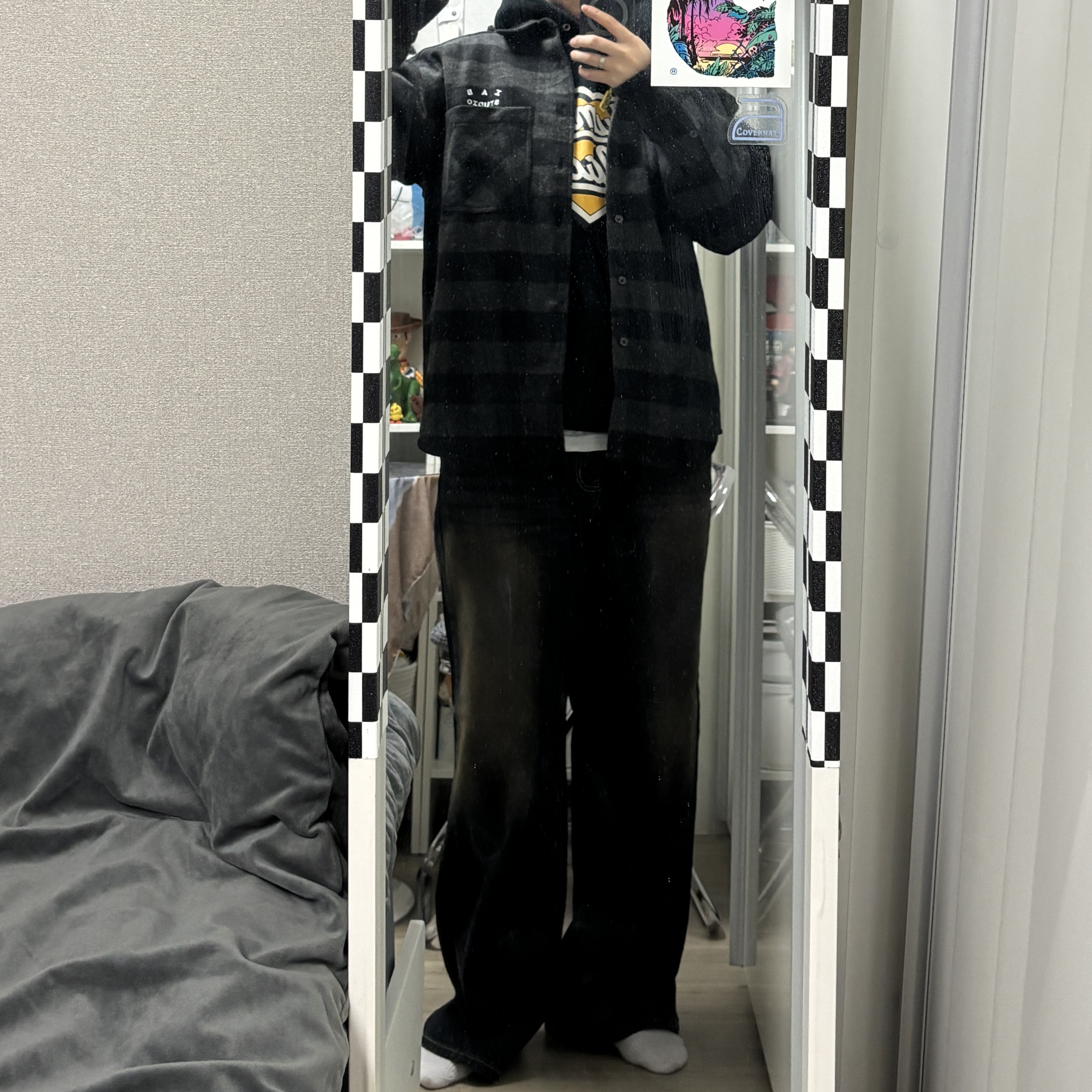 Human Made Heavyweight Hoodie Black, IAB Studio Gingham Check Shirt Black White 착용 스타일