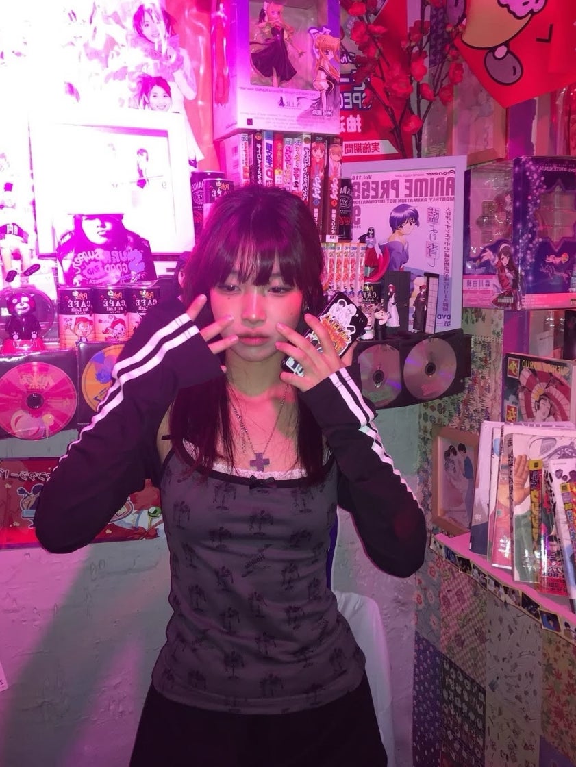 카시코 쥬얼 칵테일 슬리브리스 챠콜 | Kashiko | KREAM