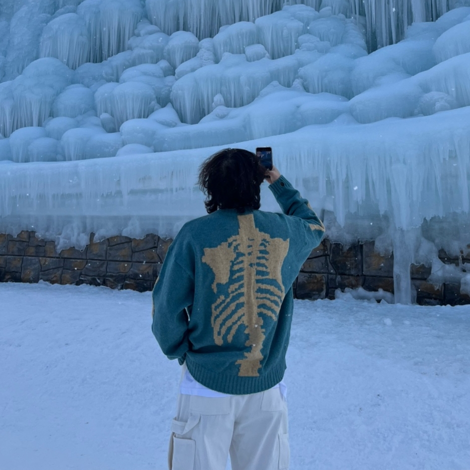 Kapital 5G Wool Bone Crewneck Sweater Saxophone 착용 스타일 - 2