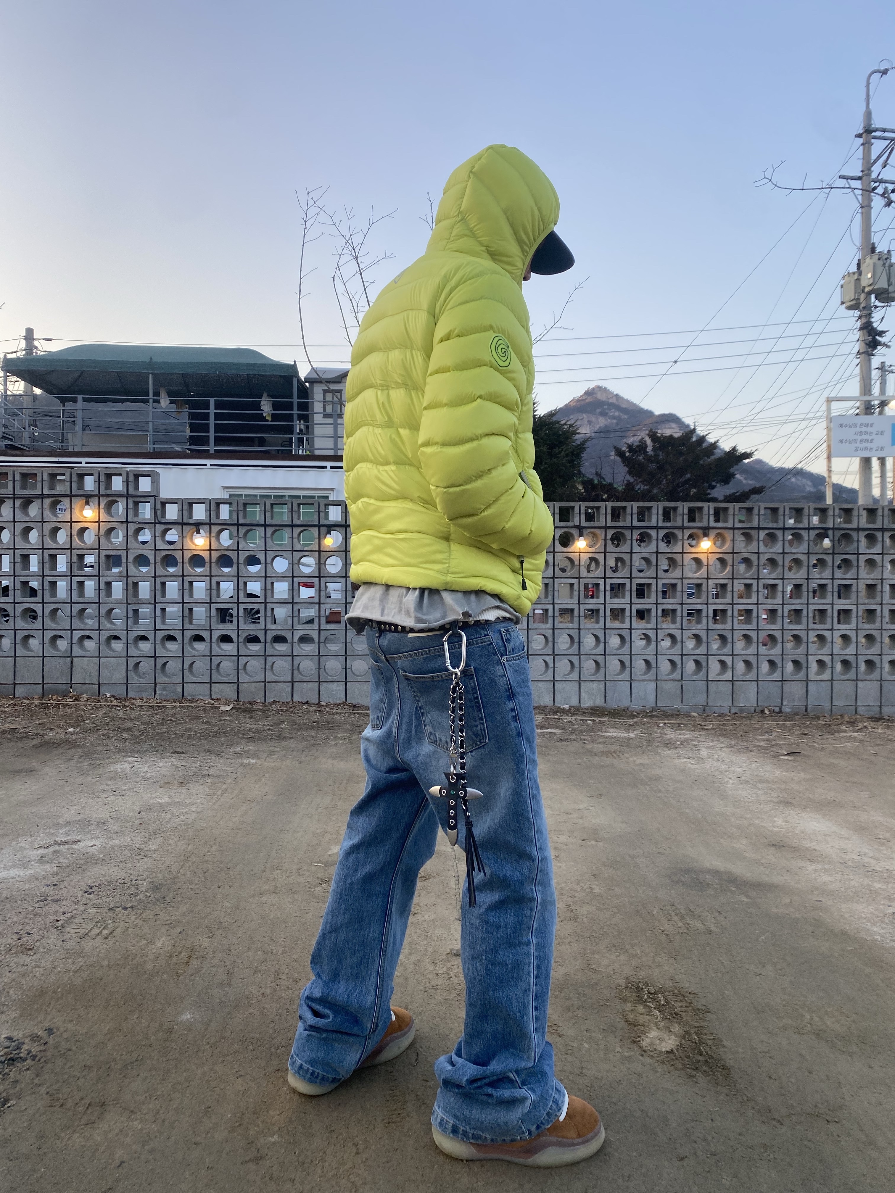 Nike x Cactus Plant Flea Market Air Flea 2 Faded Spruce, Project G/R Trompe-L’Oeil Denim Printed Pants Blue 착용 스타일 - 2