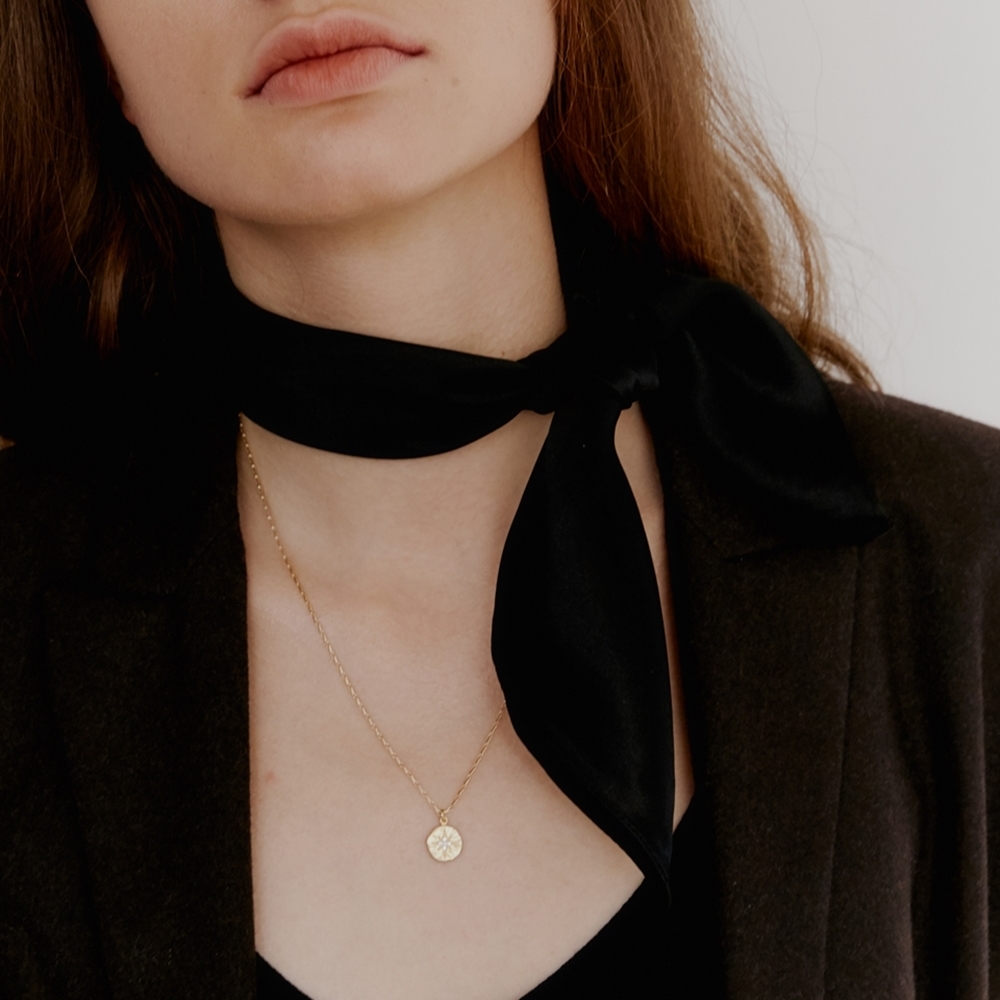 러브미몬스터 시크 실크 스카프(lovememonster Chic Silk Scarf Black) - 3