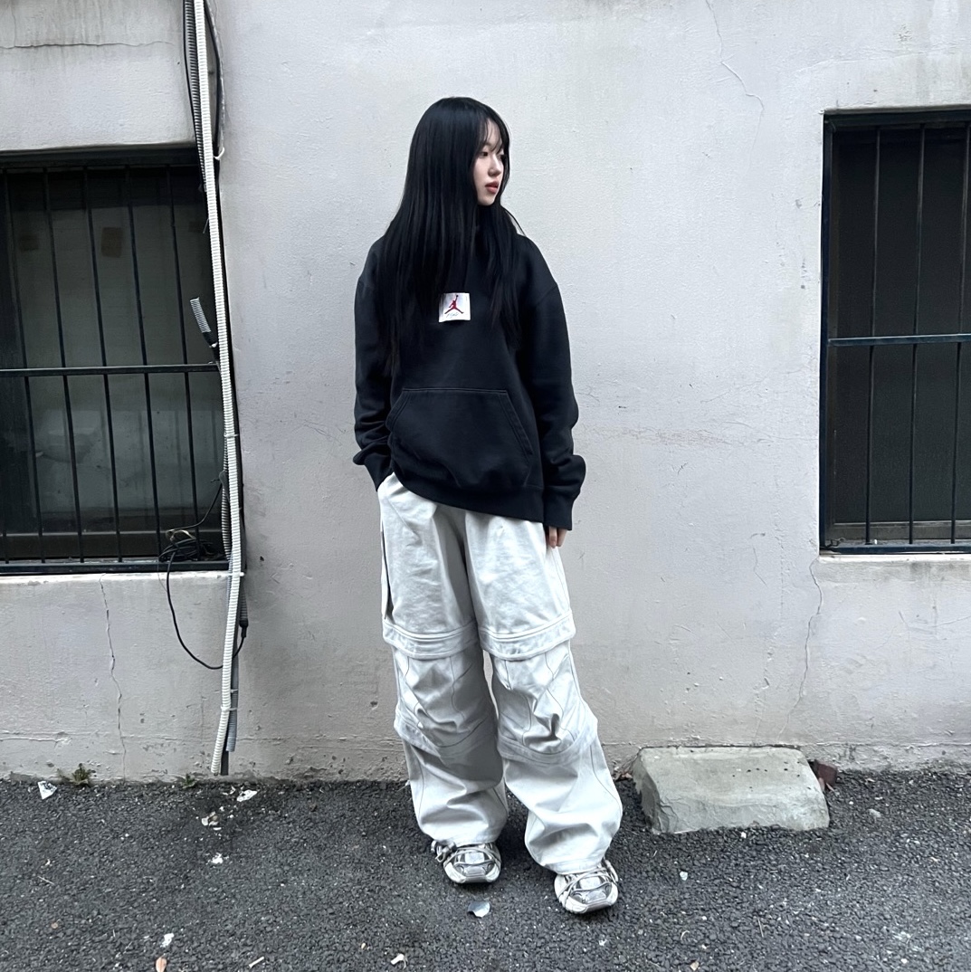 Farfromwhat Far Layered Work Pants White, Balenciaga 3XL Sneakers Beige 착용 스타일 - 7