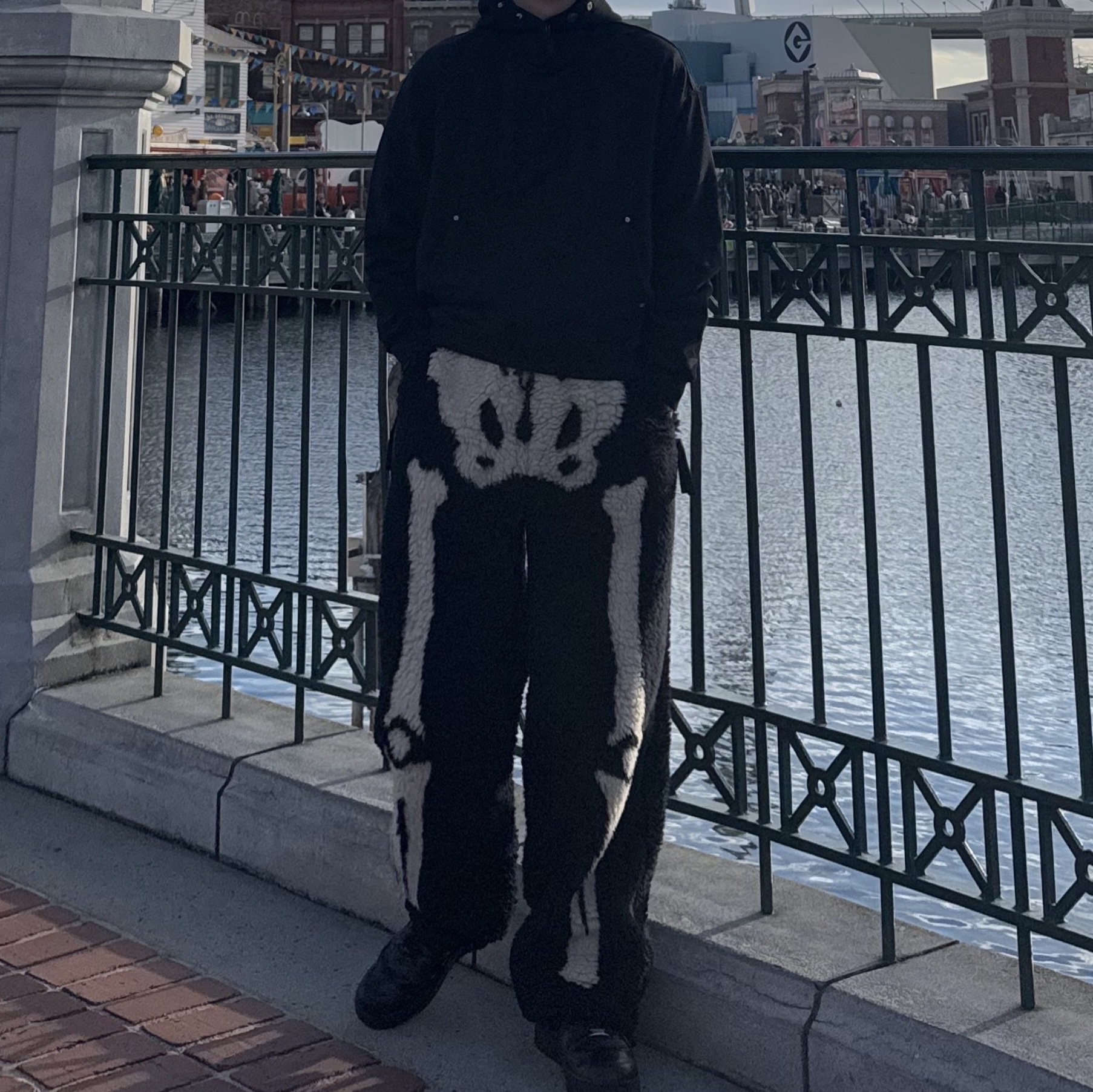 Kapital Bone Boa Fleece Easy Pants Black 착용 스타일