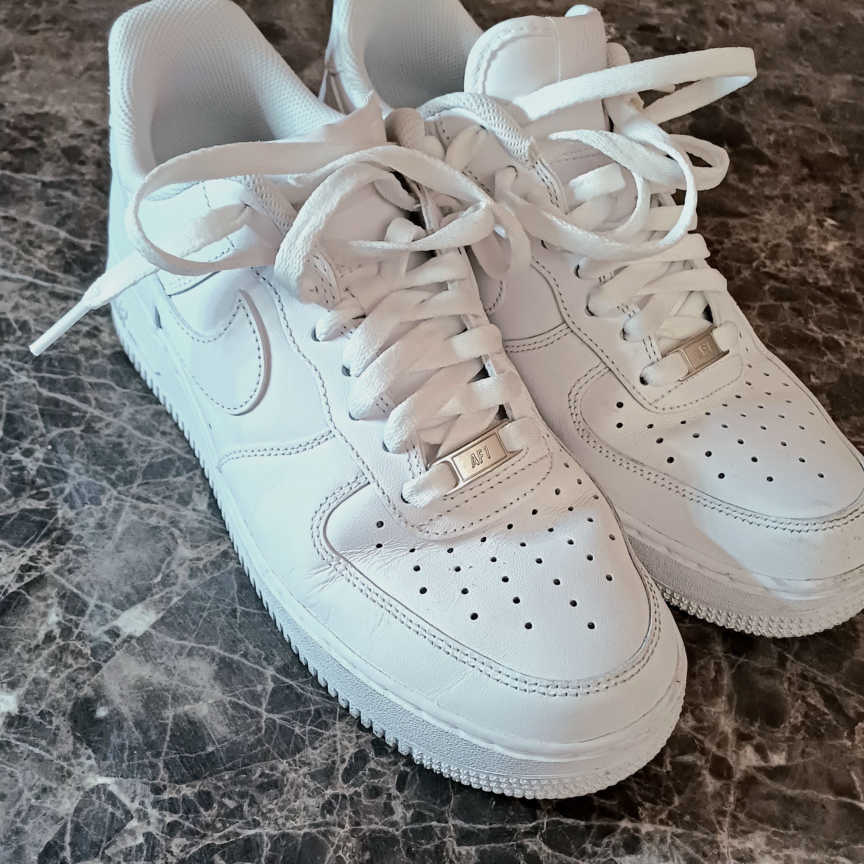 Nike Air Force 1 '07 Low White 착용 스타일