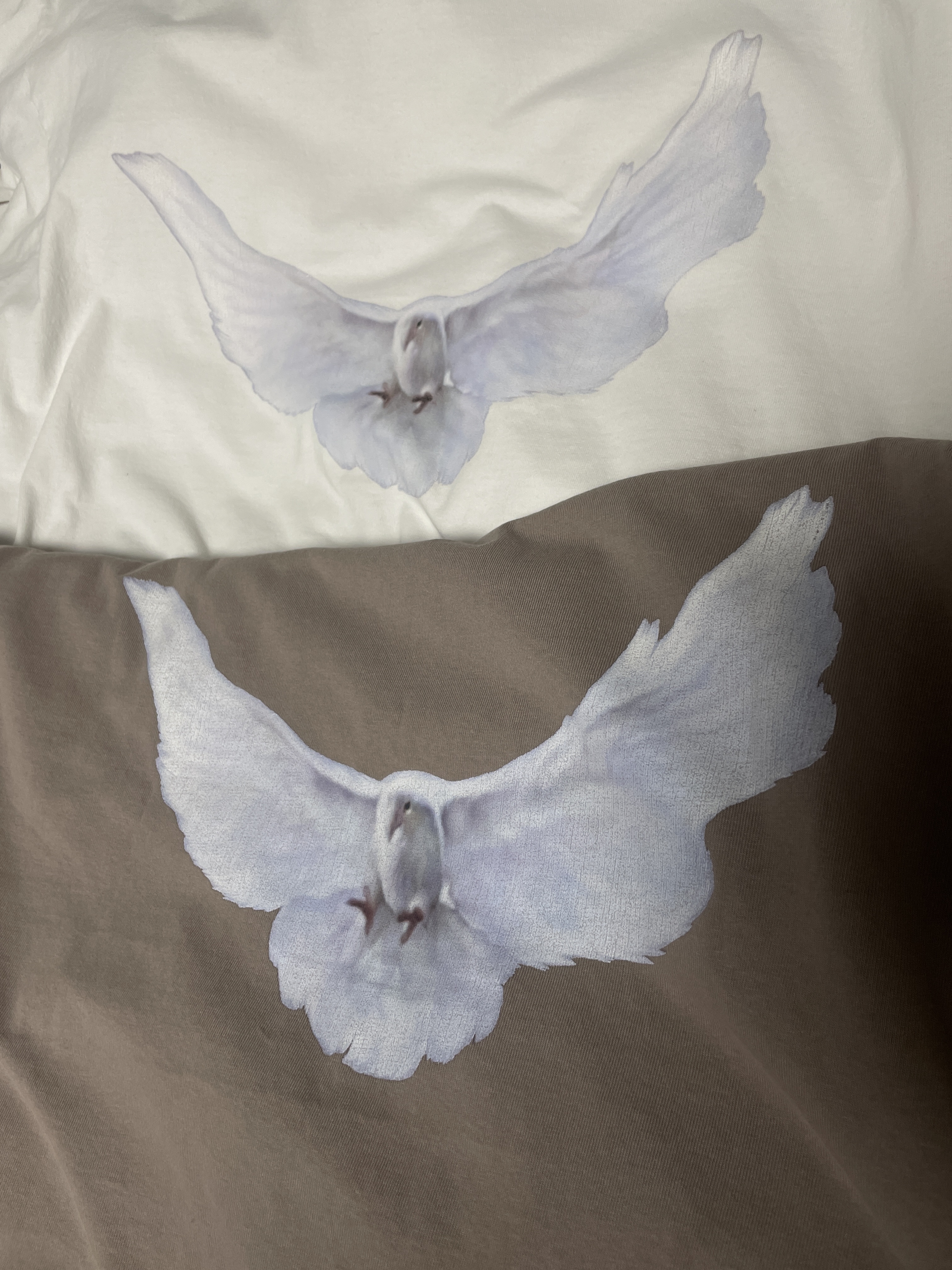 Yeezy Gap Engineered By Balenciaga Dove 3/4 Sleeve T-Shirt Beige 착용 스타일 - 4