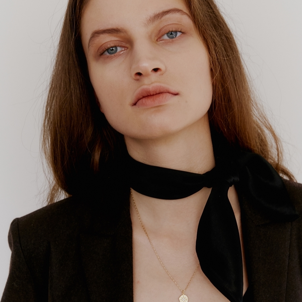 러브미몬스터 시크 실크 스카프(lovememonster Chic Silk Scarf Black) - 2