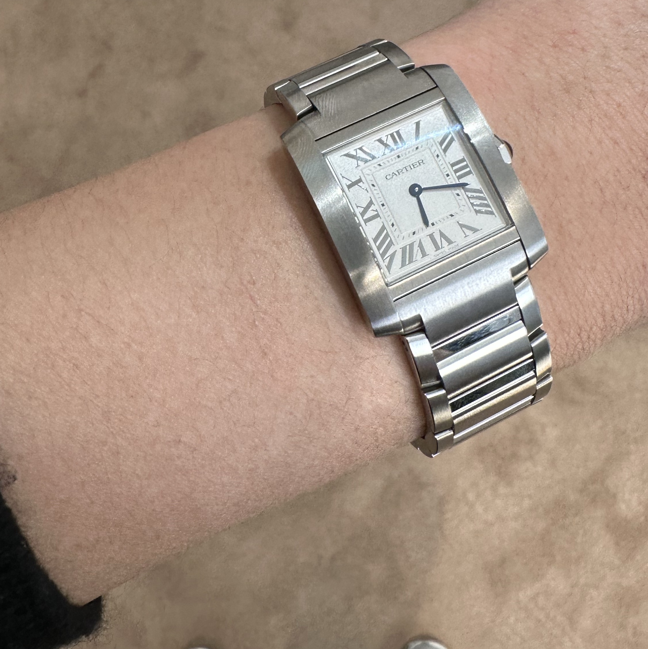 Cartier Tank Francaise Watch Medium Quartz Steel Bracelet Steel 착용 스타일
