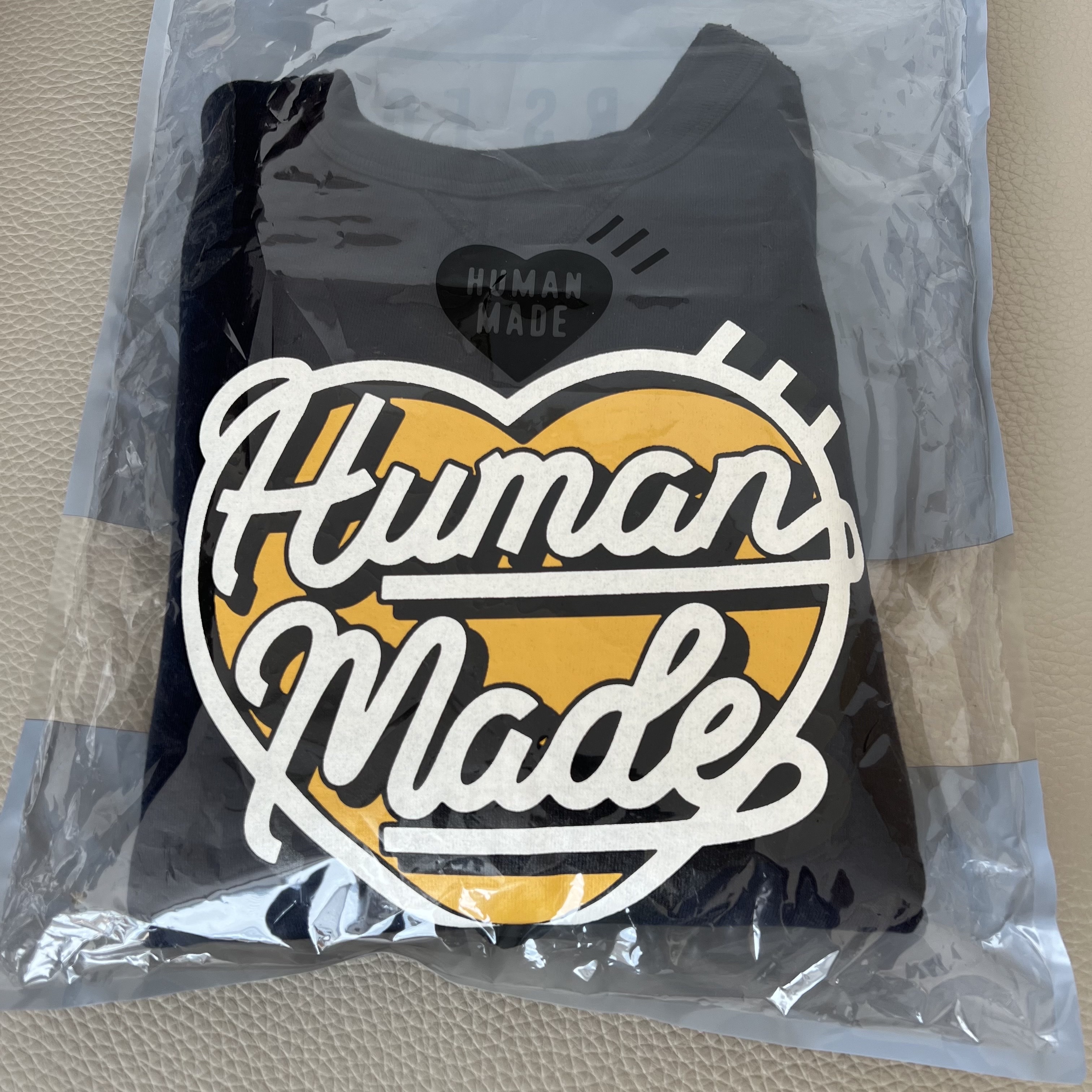 Human Made Tsuriami Sweatshirt Navy 착용 스타일 - 2