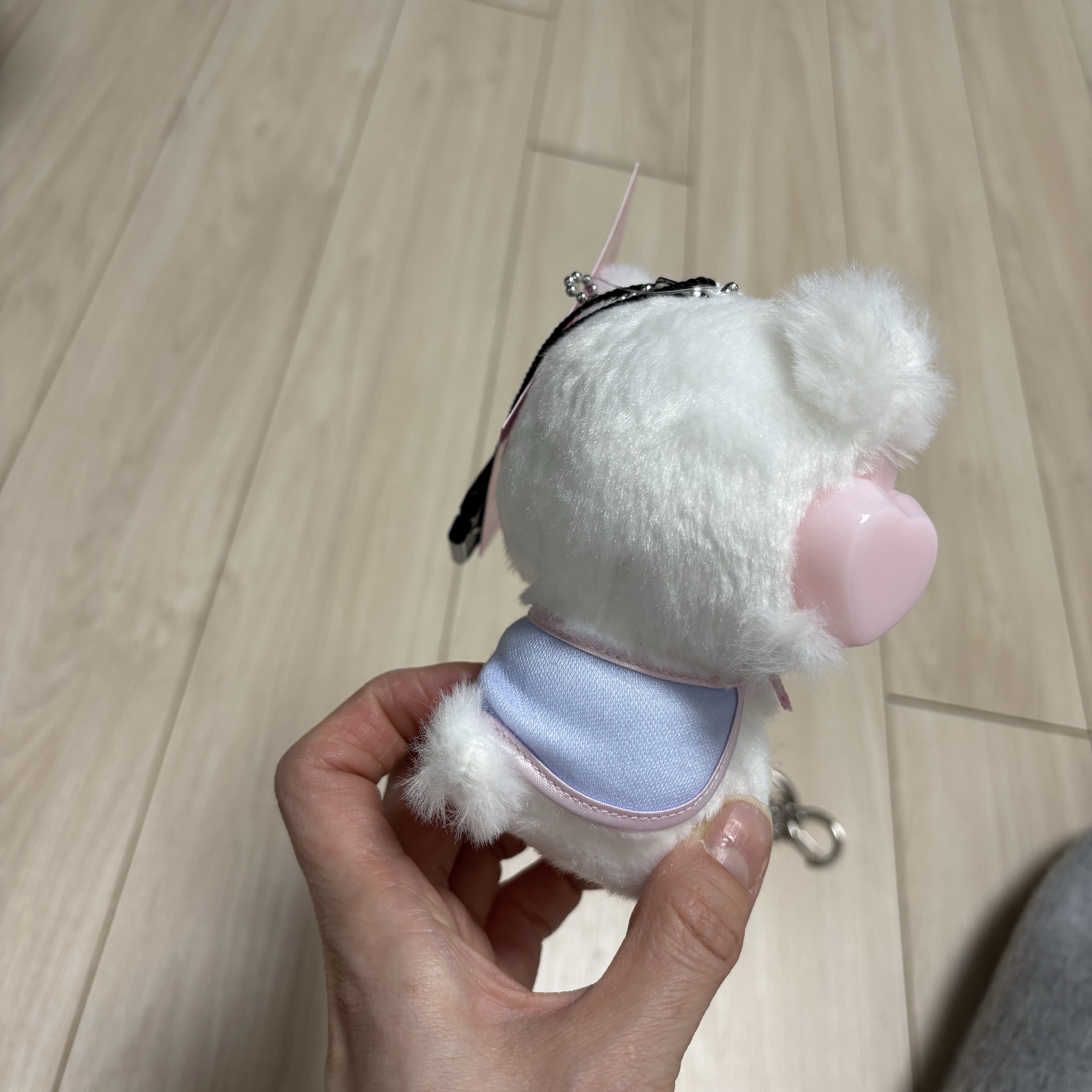 Sanrio Charmmy Kitty Our Heisei Pop Design Series Mascot Key Holder 착용 스타일 - 3