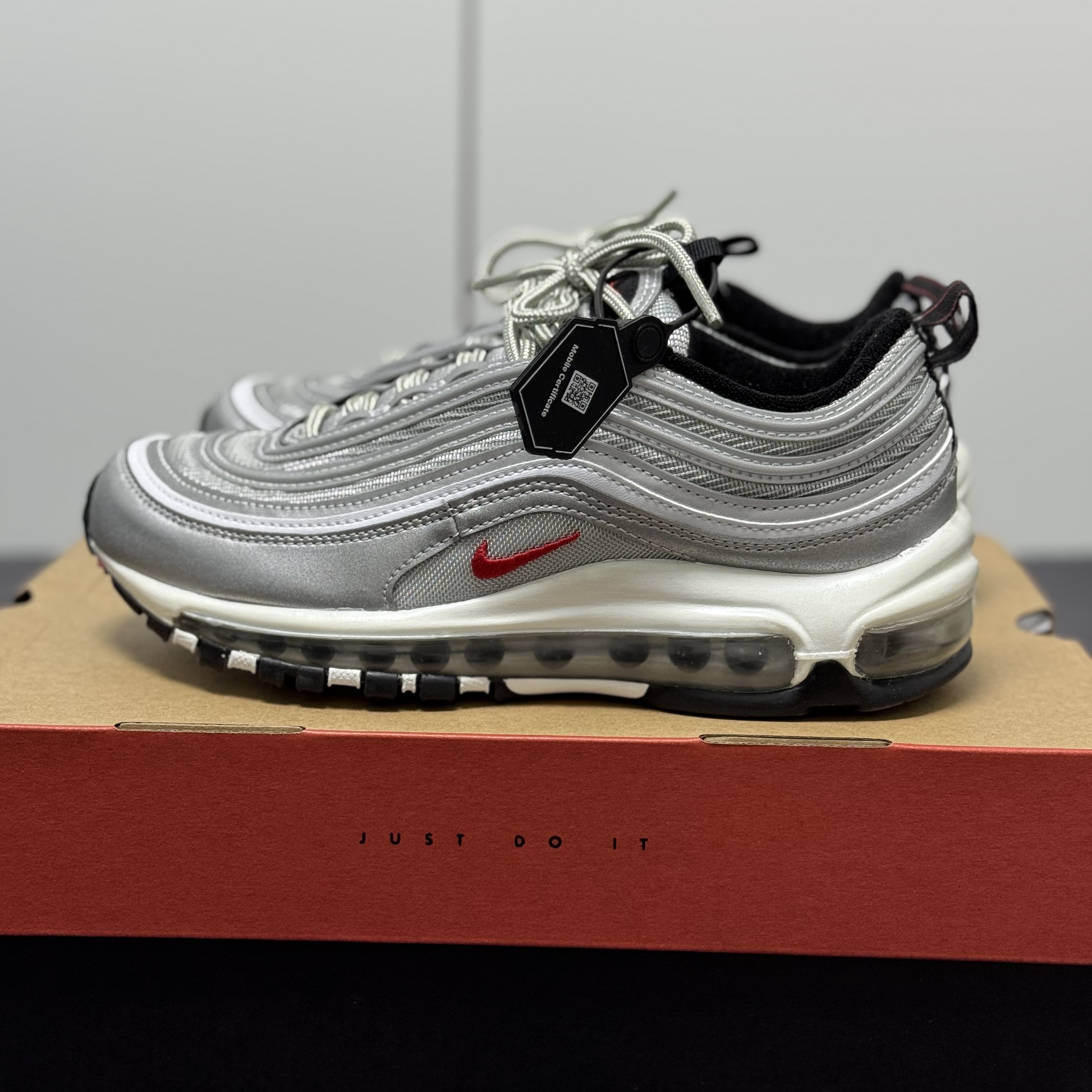 (W) Nike Air Max 97 OG Silver Bullet 2022 착용 스타일 - 1