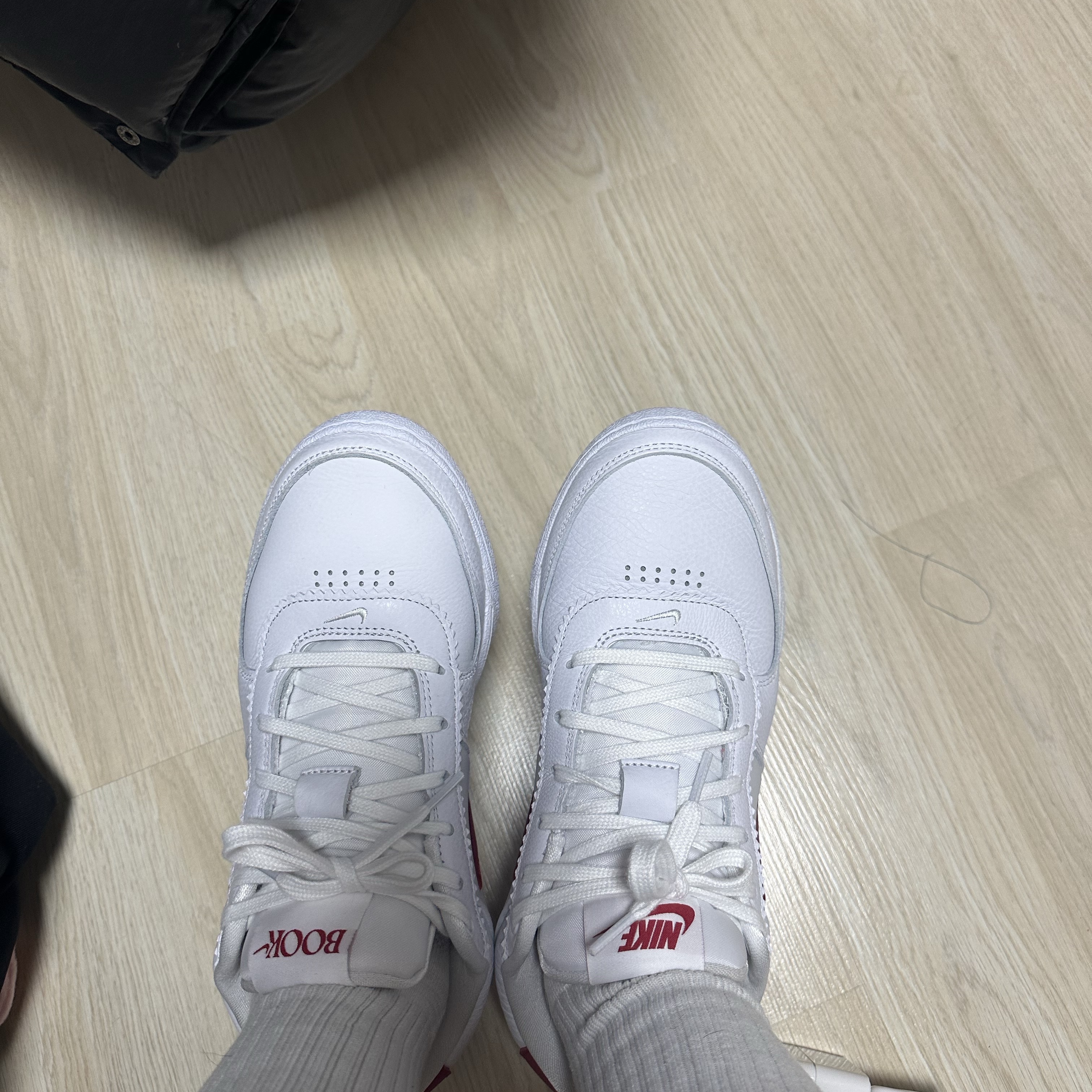 Nike Book 1 EP Forrest Gump 착용 스타일 - 2