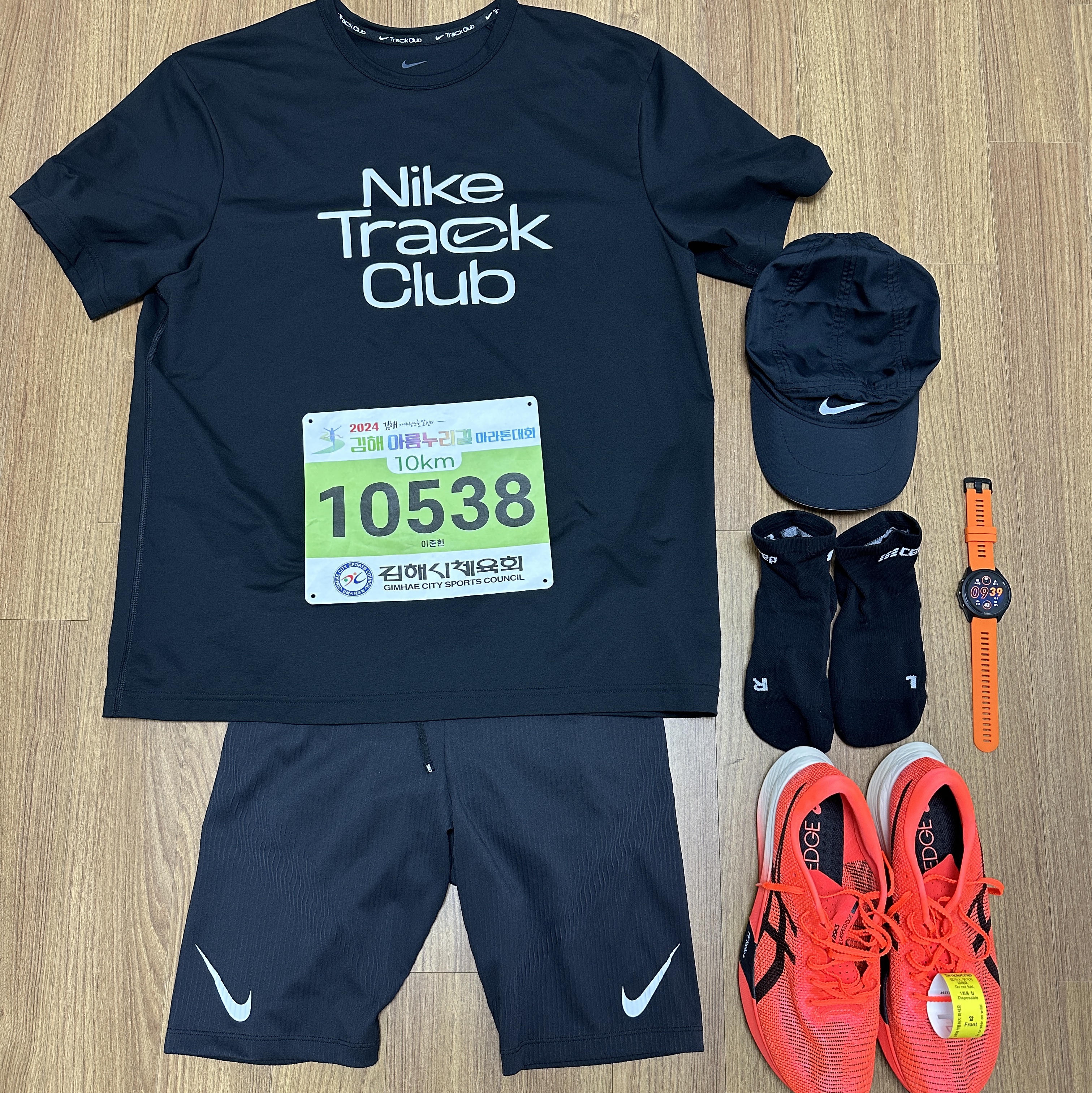 Nike Dri-Fit ADV Aeroswift Running Half Tights Black - Asia, Nike Aerobill Tailwind Running Cap Black 착용 스타일 - 1