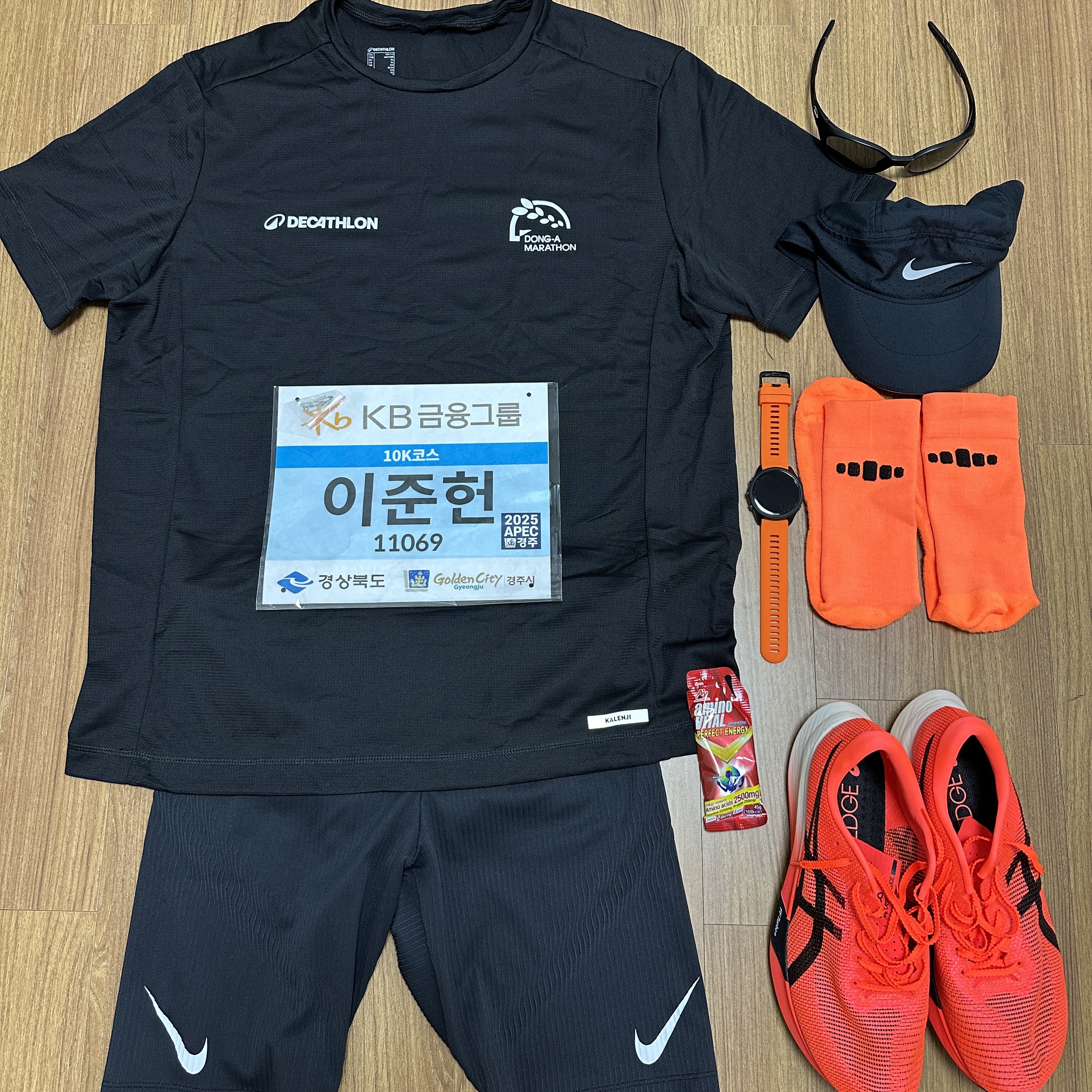 Nike Dri-Fit ADV Aeroswift Running Half Tights Black - Asia, Nike Aerobill Tailwind Running Cap Black 착용 스타일 - 2