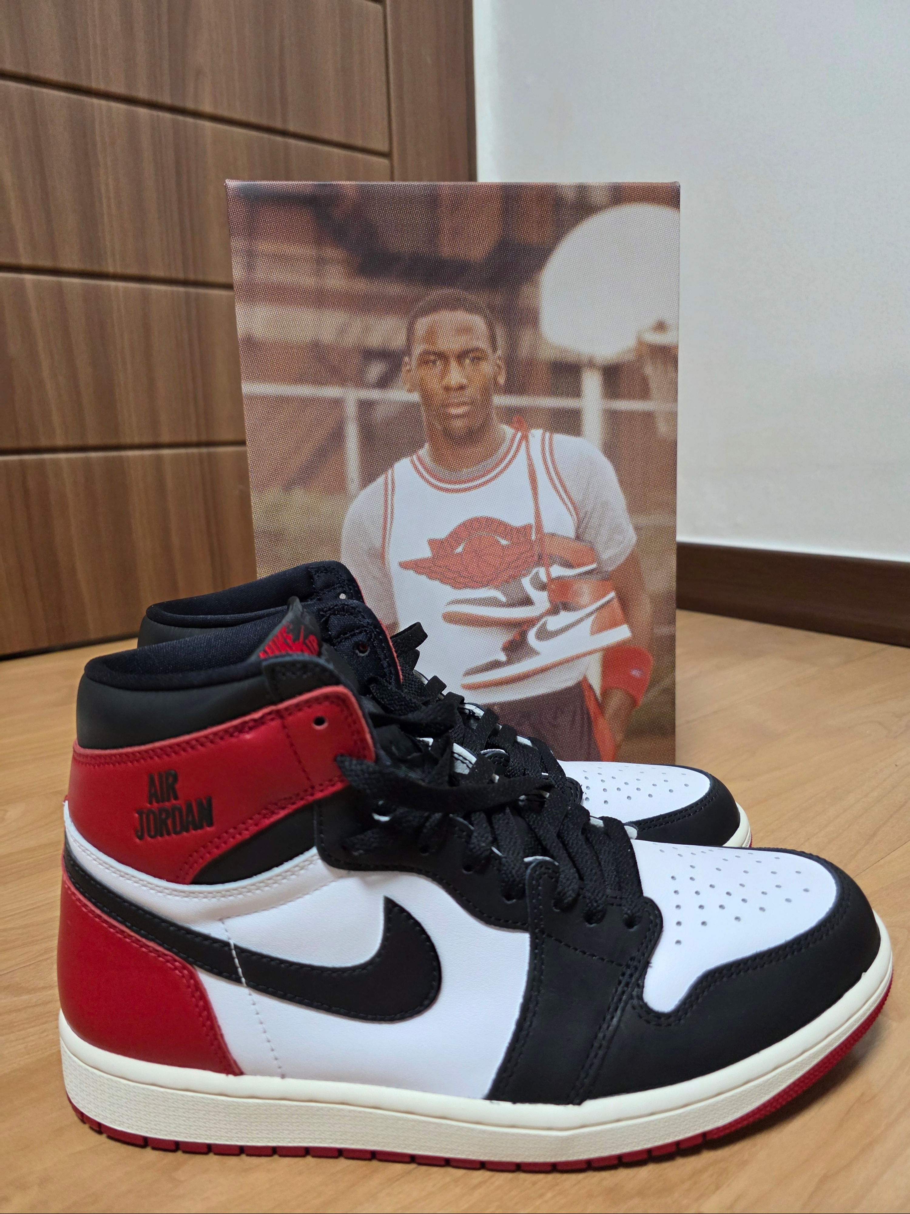 Jordan 1 Retro High OG Black Toe 착용 스타일