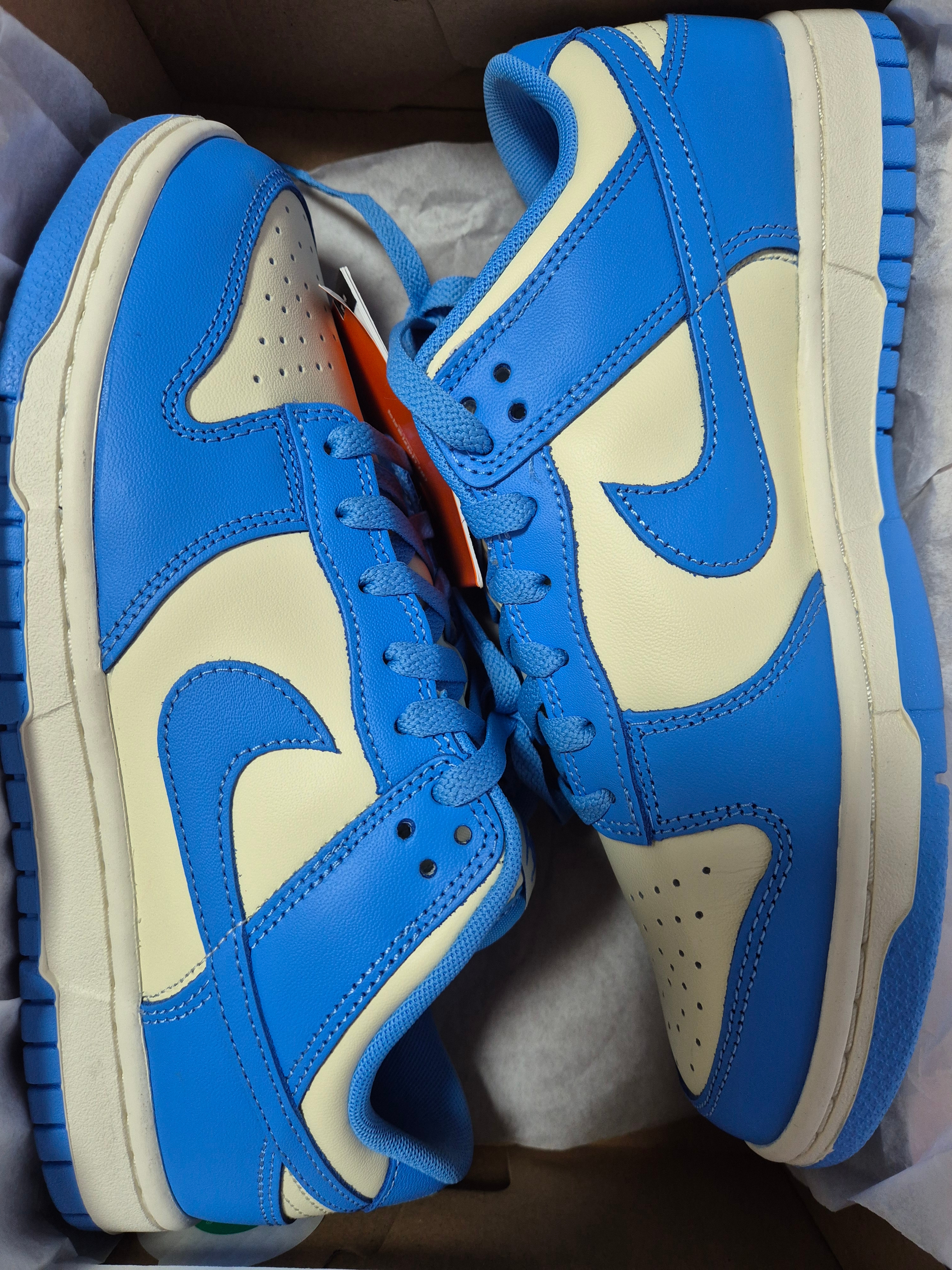 Nike Dunk Low Retro University Blue Coconut Milk 착용 스타일