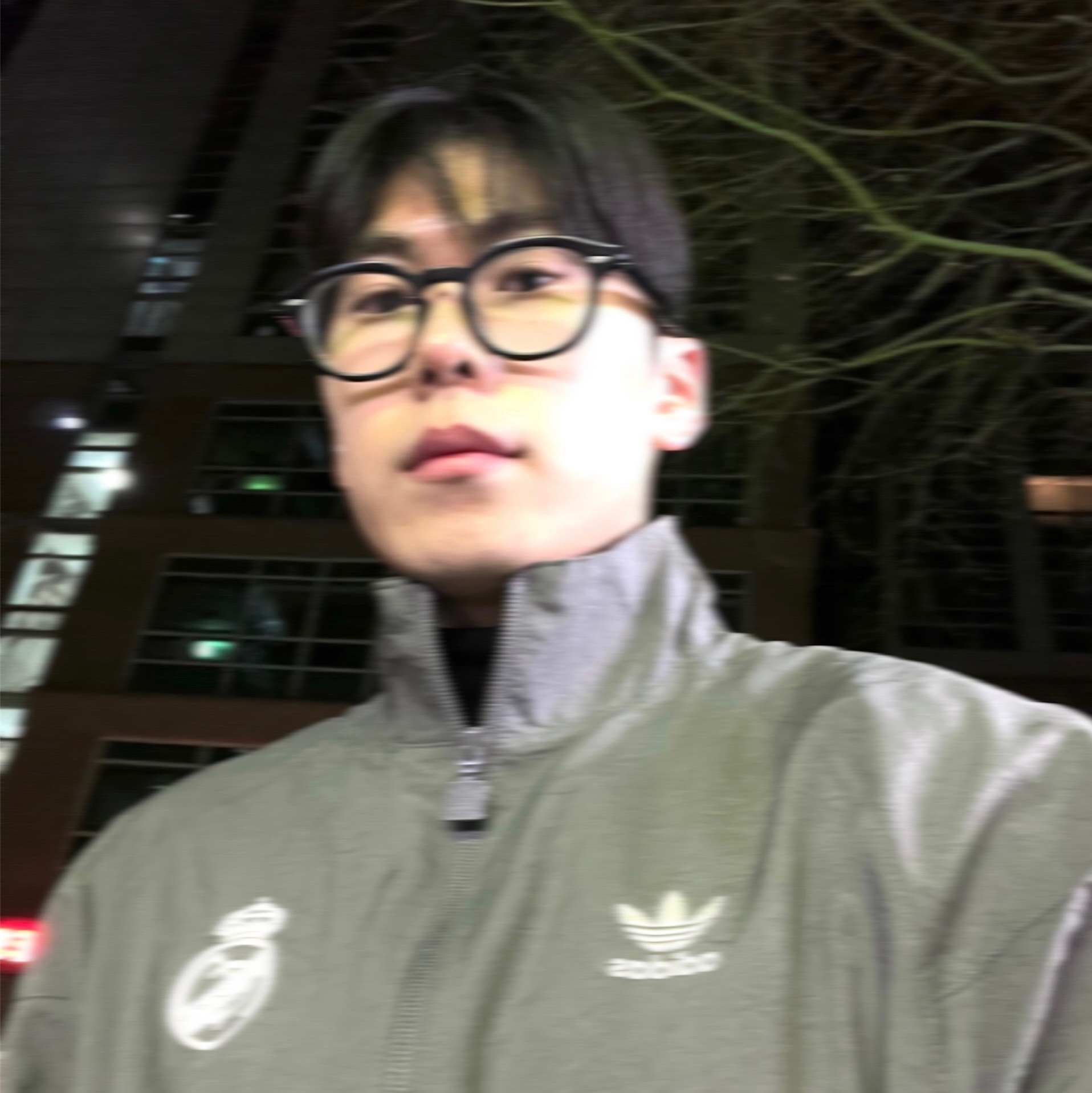 Adidas Real Madrid Originals Track Top Charcoal Grey - KR Sizing 착용 스타일