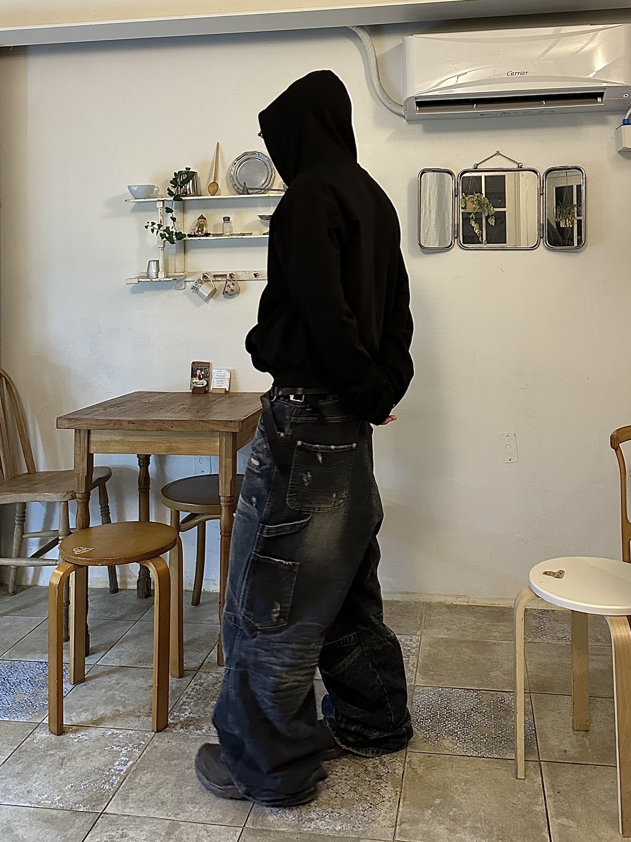 C.P. Company Nycra-R Short Down Jacket Walnut Beige - 24FW, Salomon XA Forces Jungle Earth Brown 착용 스타일 - 6
