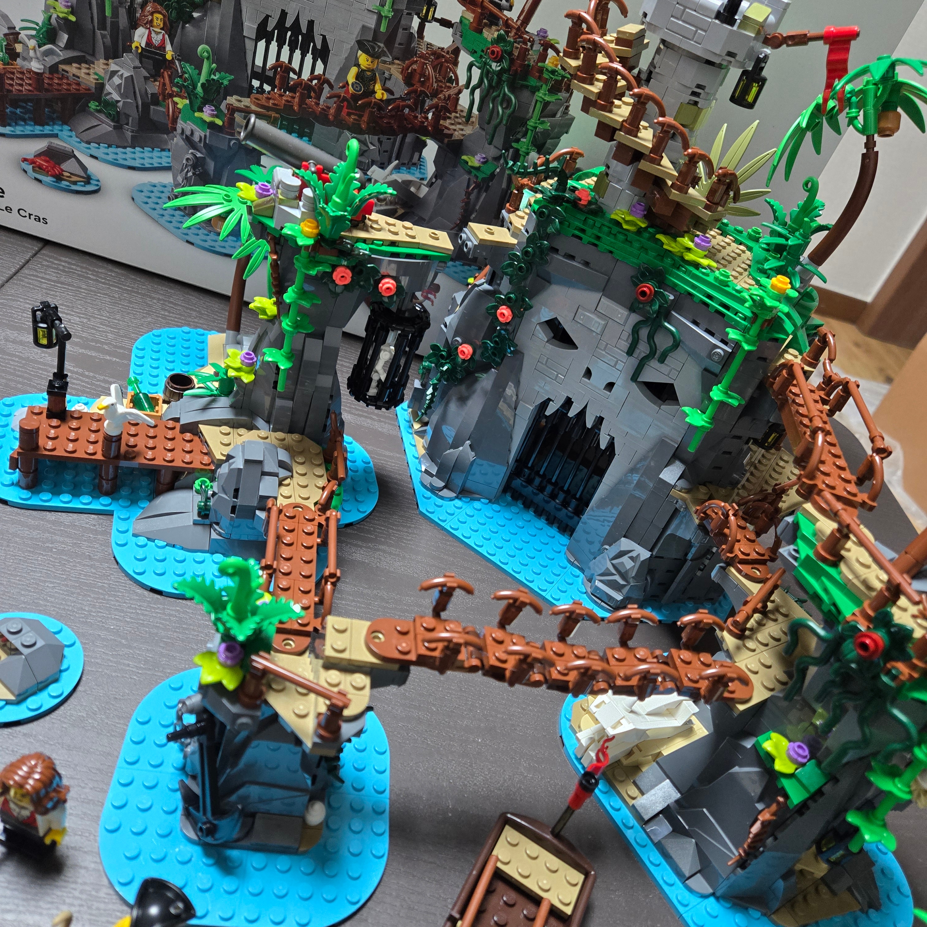 Lego Ominous Isle 착용 스타일 - 2