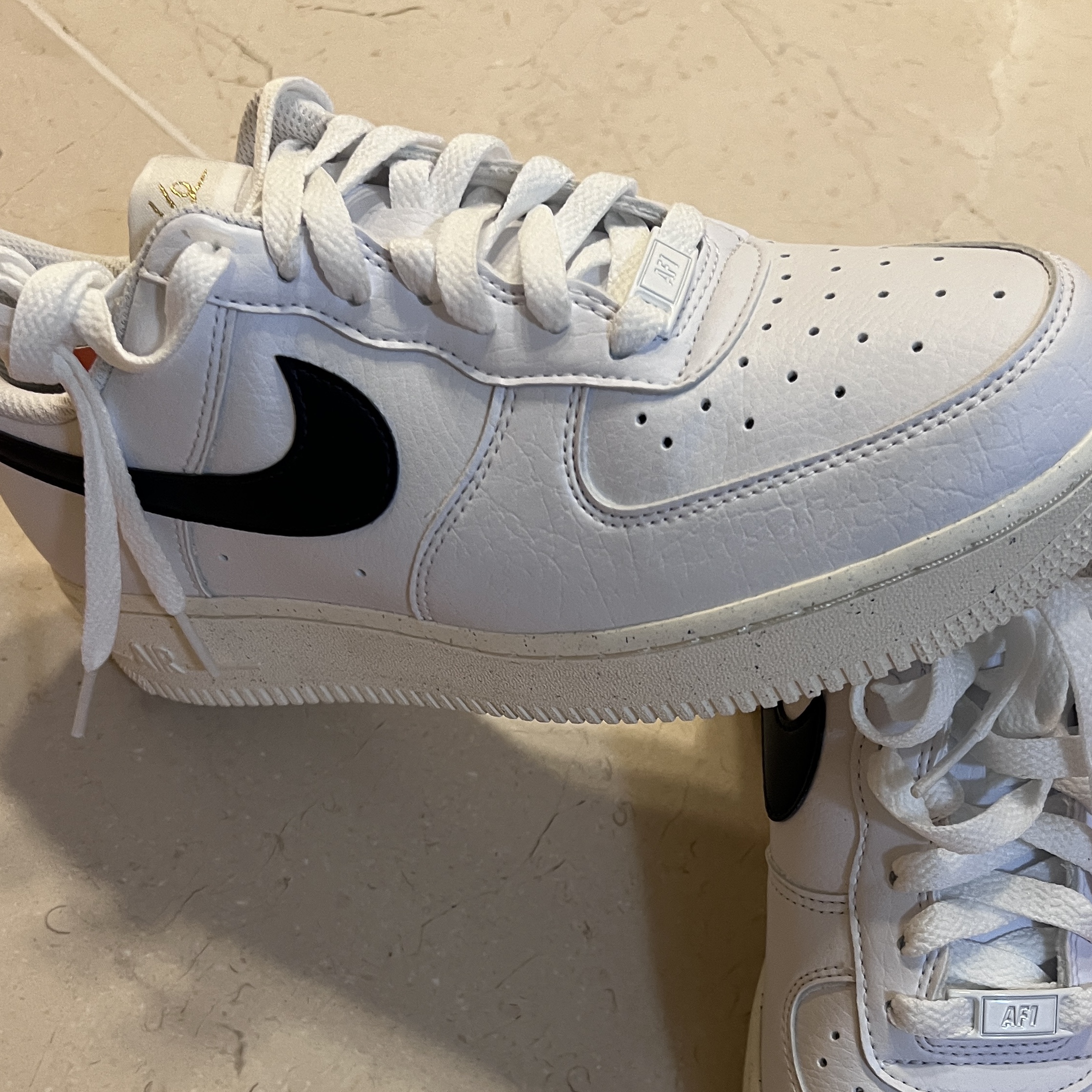 (W) Nike Air Force 1 Low '07 White Obsidian 착용 스타일