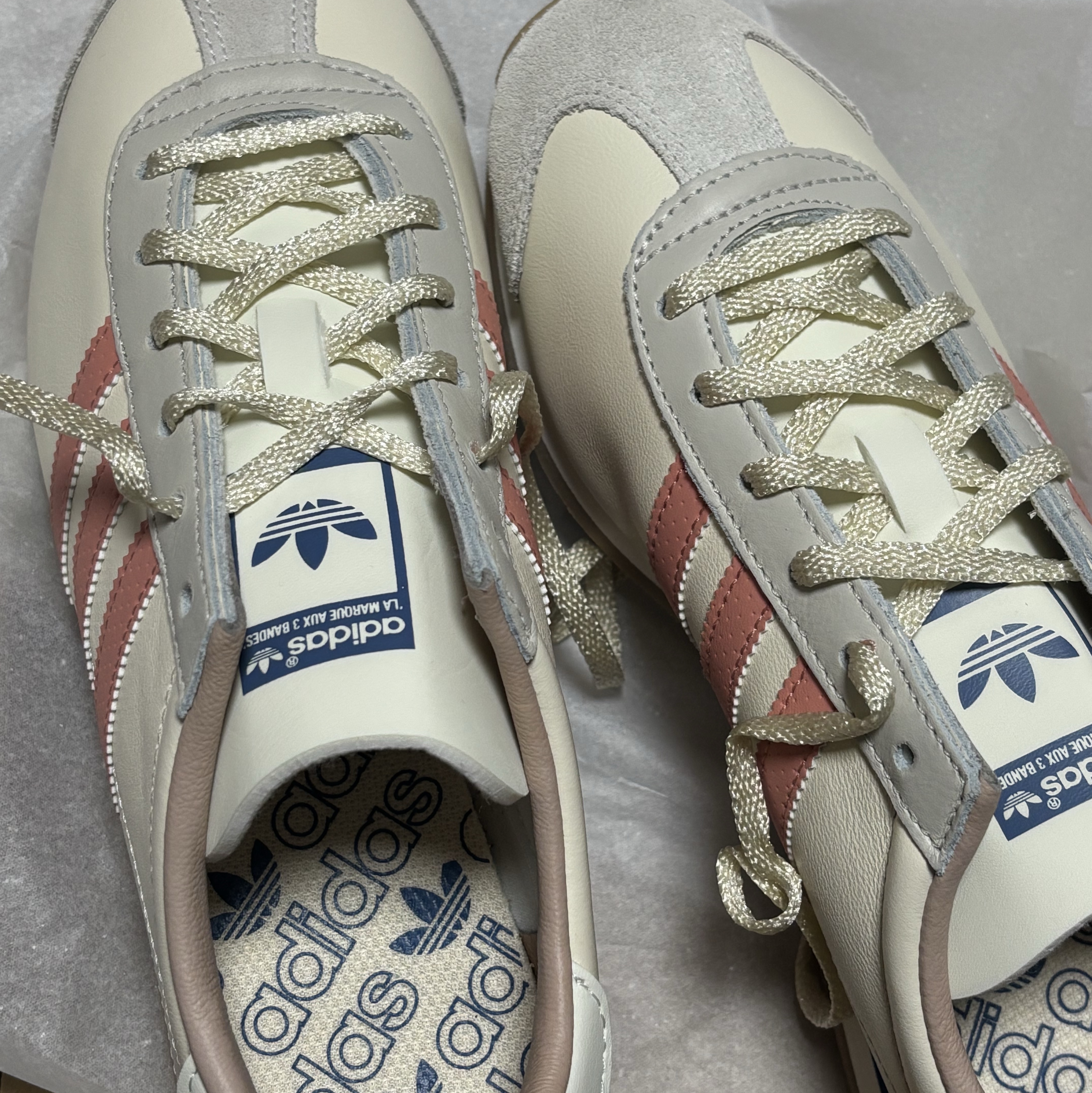 Adidas Country OG Wonder White Wonder Clay 착용 스타일 - 2