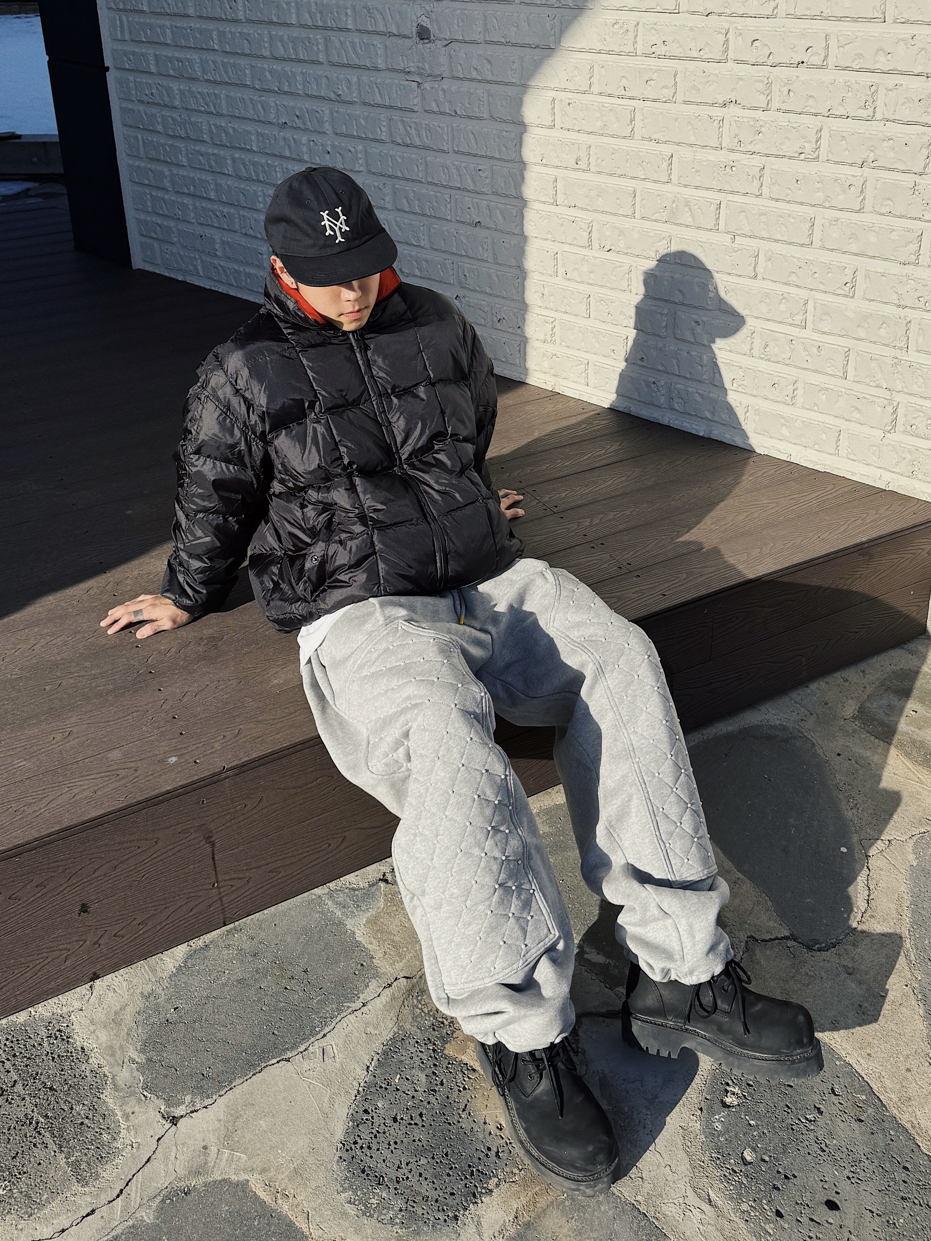 LOSTGARDEN Route Black, Thisisneverthat Pertex Light Down Jacket Black 착용 스타일 - 2
