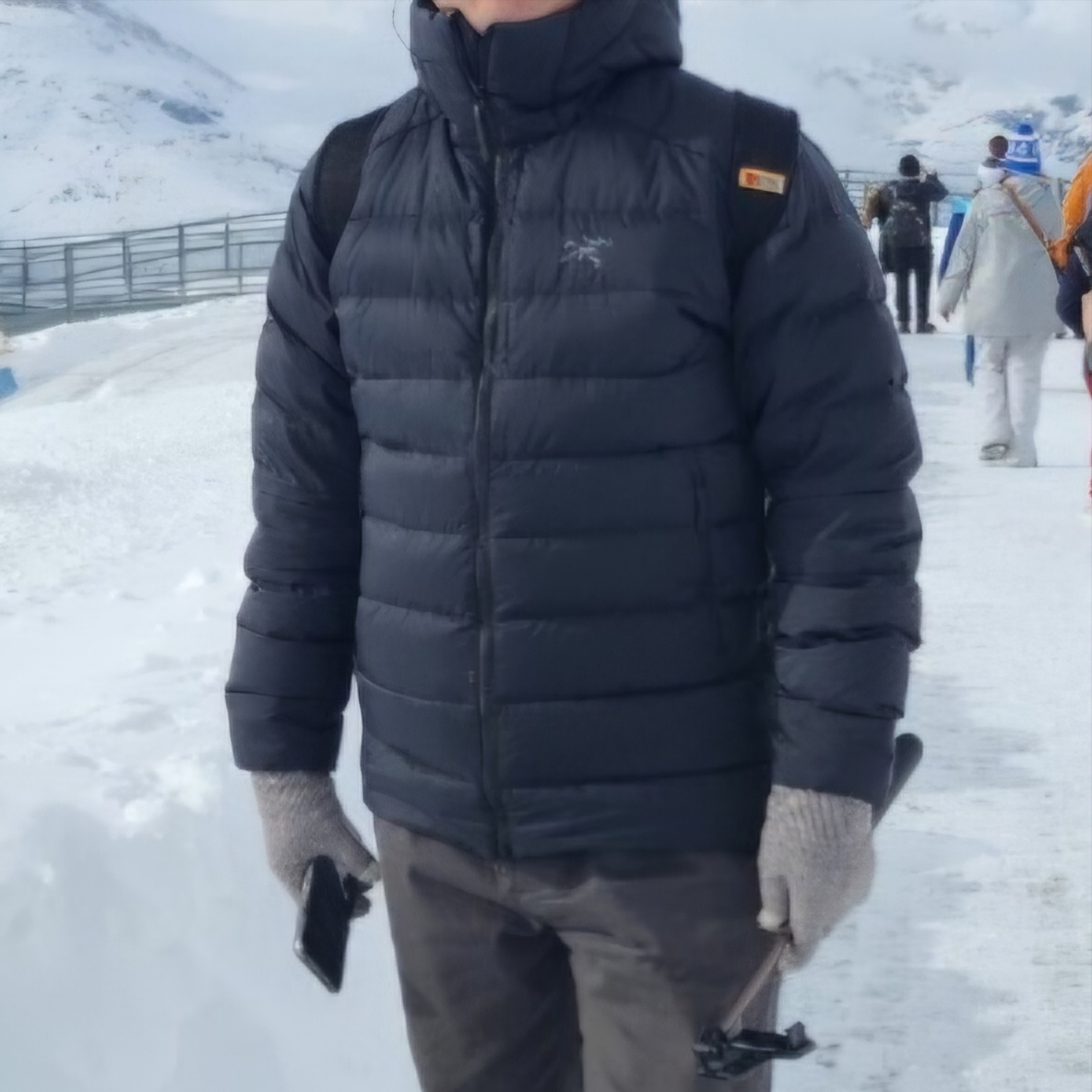 Arc'teryx Thorium Hoody Black 착용 스타일