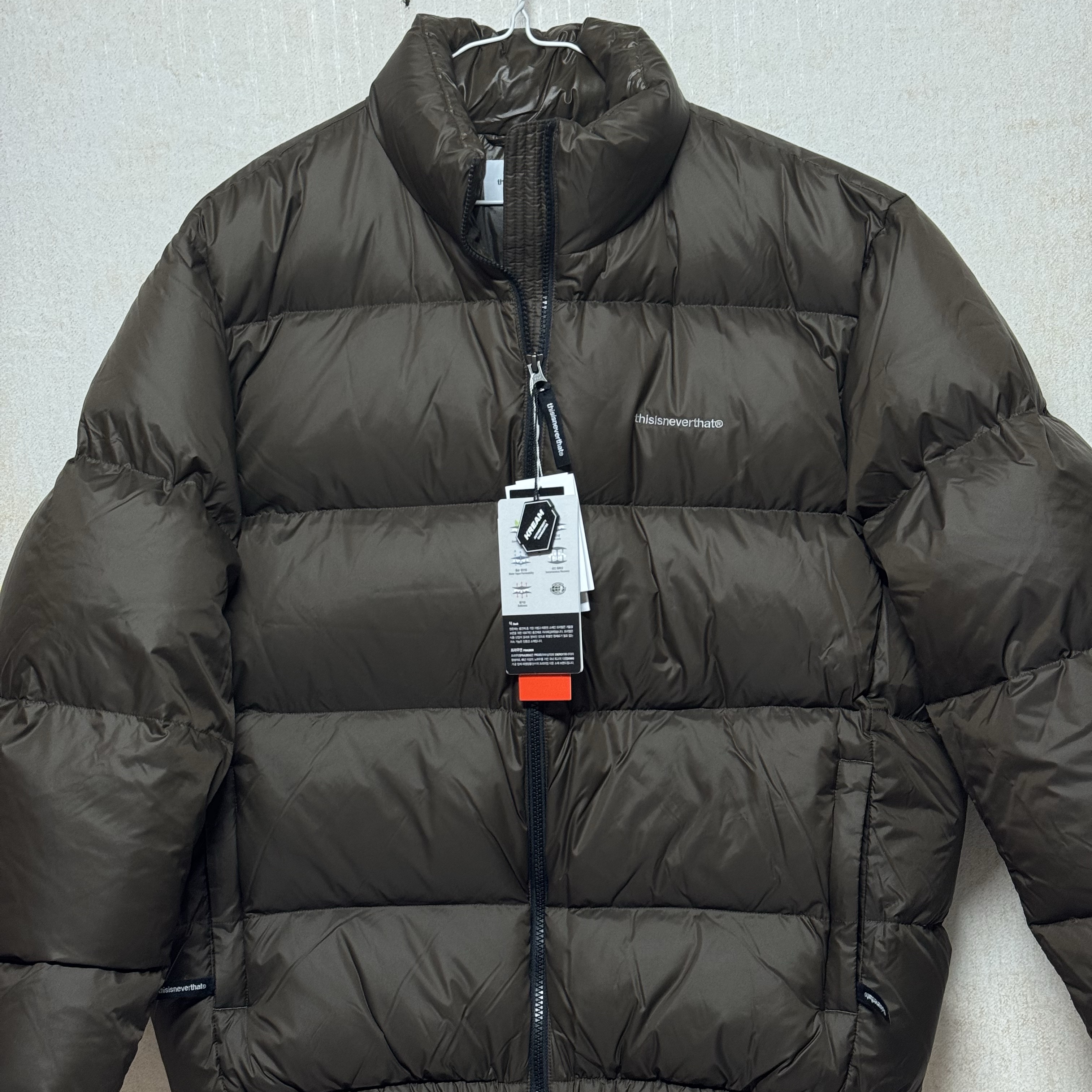 Thisisneverthat Pertex Down Jacket Brown 착용 스타일
