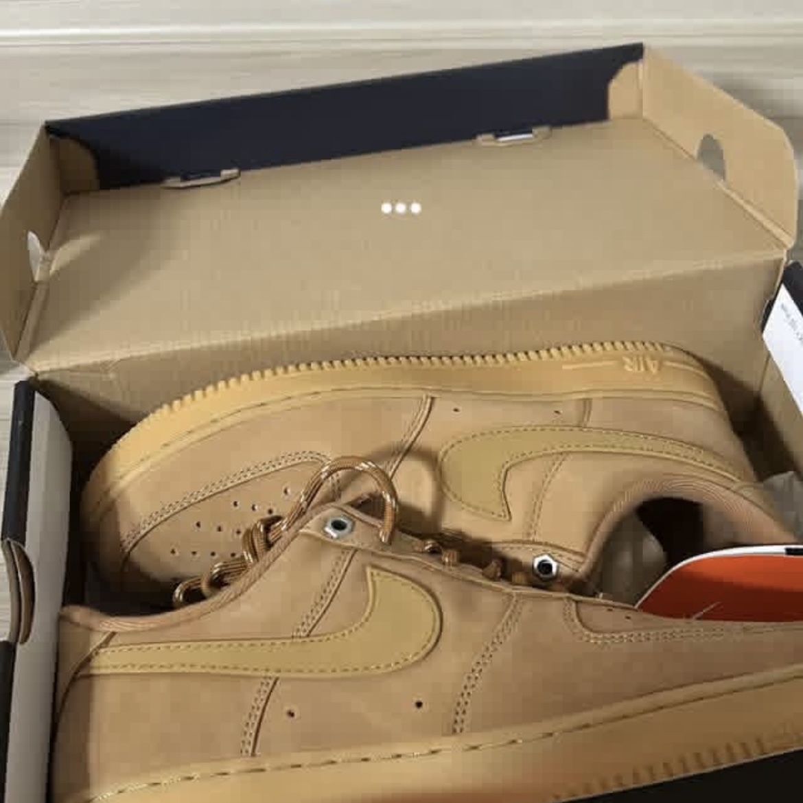 Nike Air Force 1 '07 WB Flax 착용 스타일 - 1