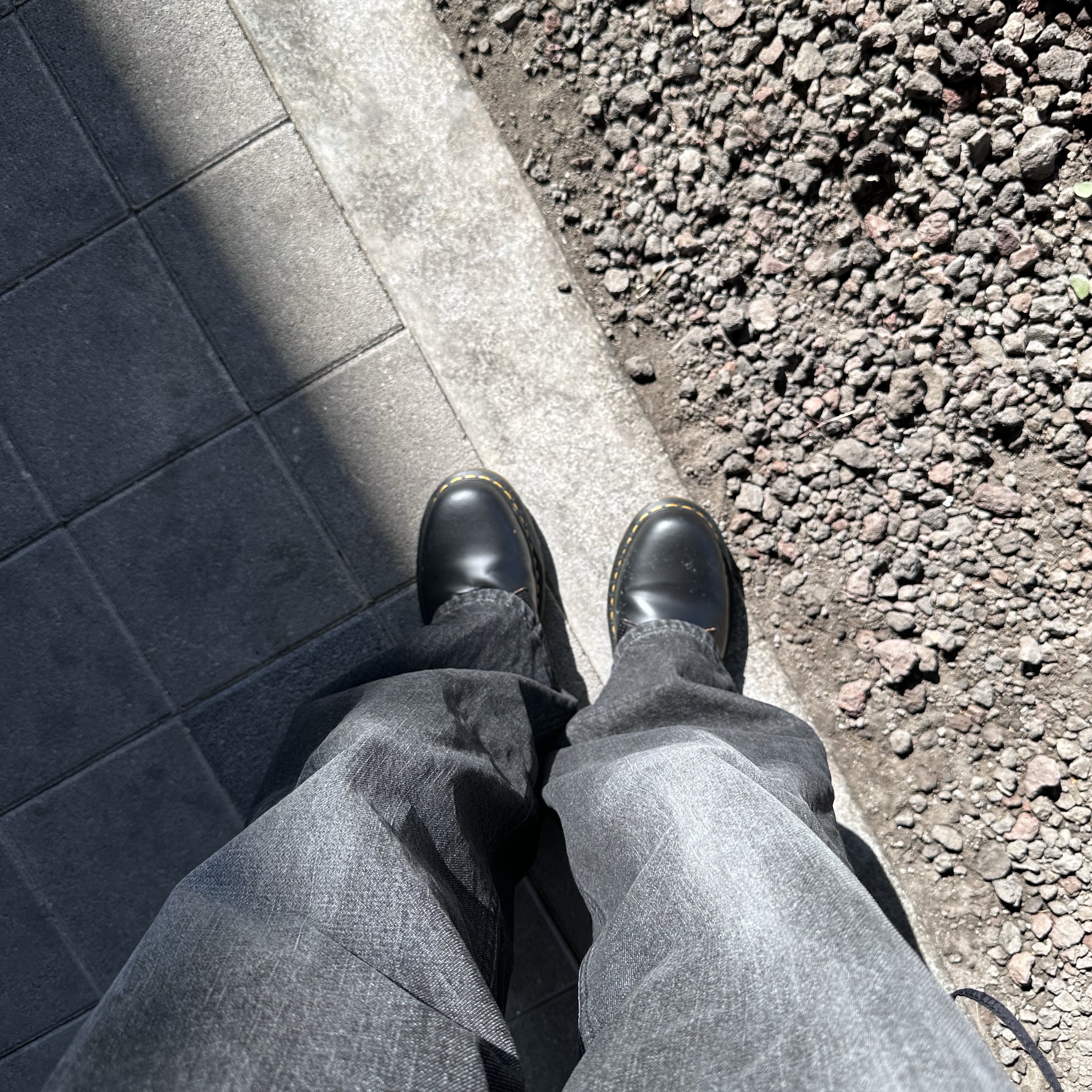 Dr. Martens 1461 Smooth Black 착용 스타일